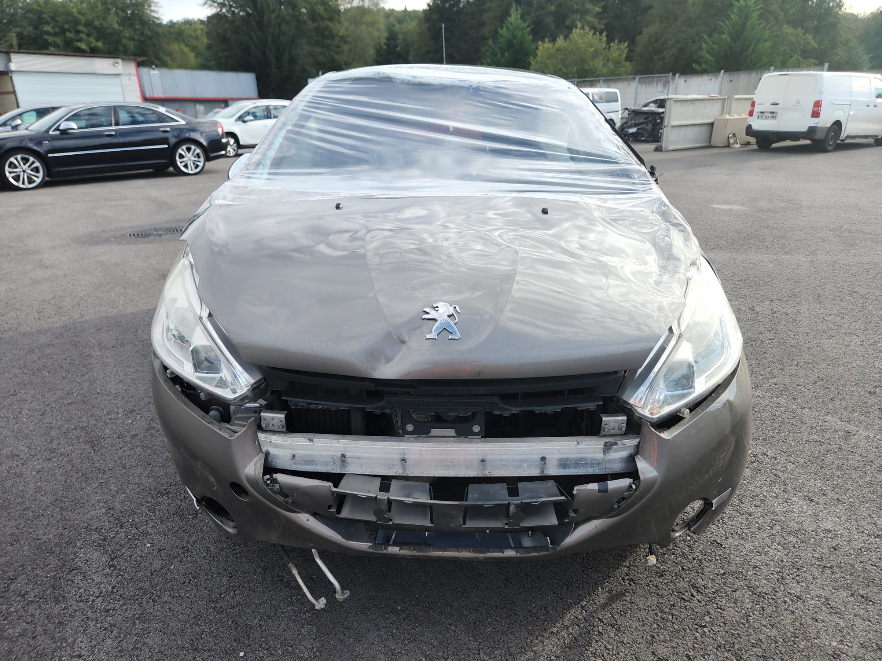 Volant pour PEUGEOT 208 1 PHASE 1 Volant pour PEUGEOT 208 1 PHASE 1