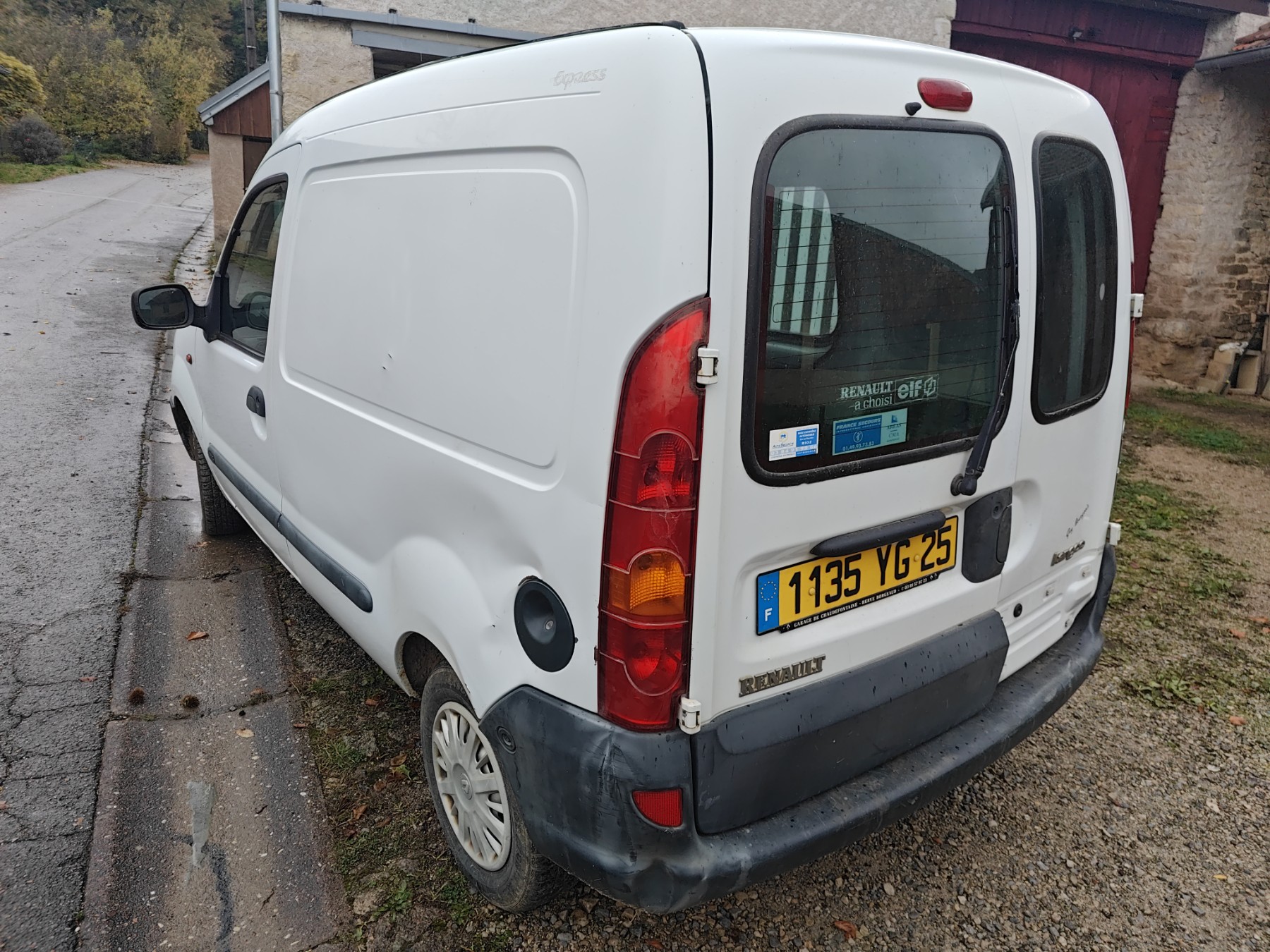 Optique avant principal gauche (feux)(phare) pour RENAULT KANGOO 1 PHASE 1 Optique avant principal gauche (feux)(phare) pour RENAULT KANGOO 1 PHASE 1