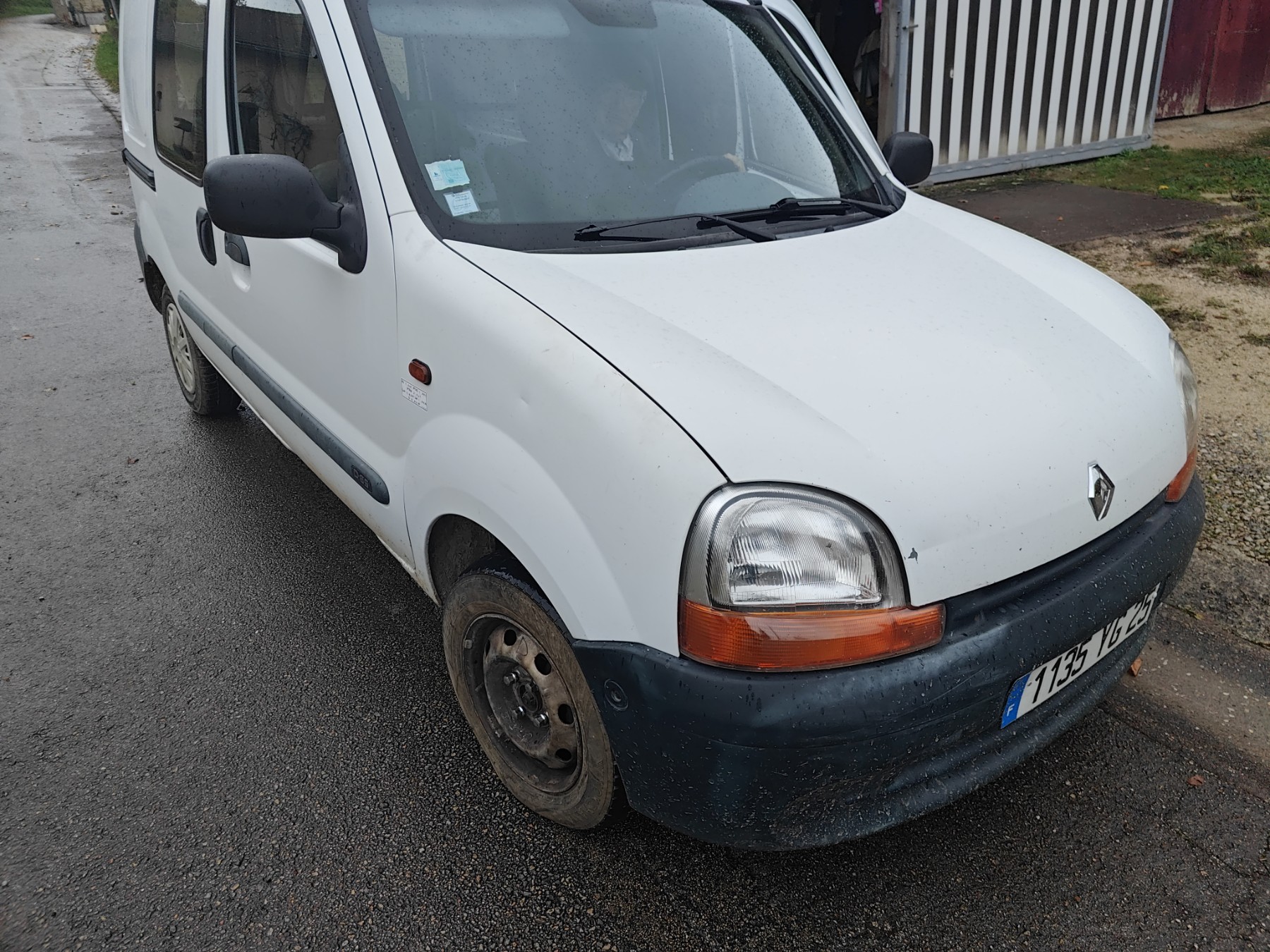 Optique avant principal gauche (feux)(phare) pour RENAULT KANGOO 1 PHASE 1 Optique avant principal gauche (feux)(phare) pour RENAULT KANGOO 1 PHASE 1