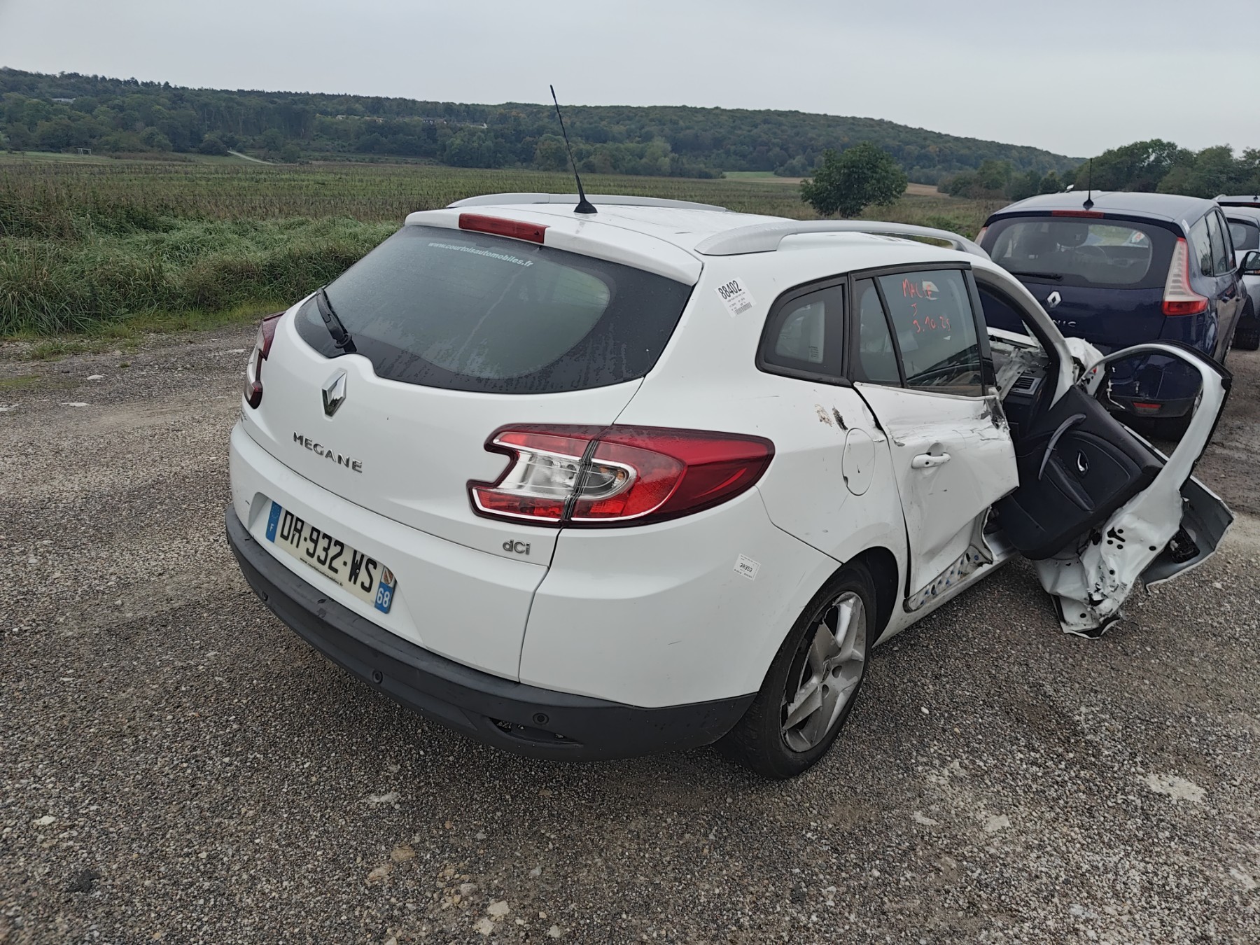 Capteur aide au stationnement pour RENAULT MEGANE 3 PHASE 3 BREAK Capteur aide au stationnement pour RENAULT MEGANE 3 PHASE 3 BREAK