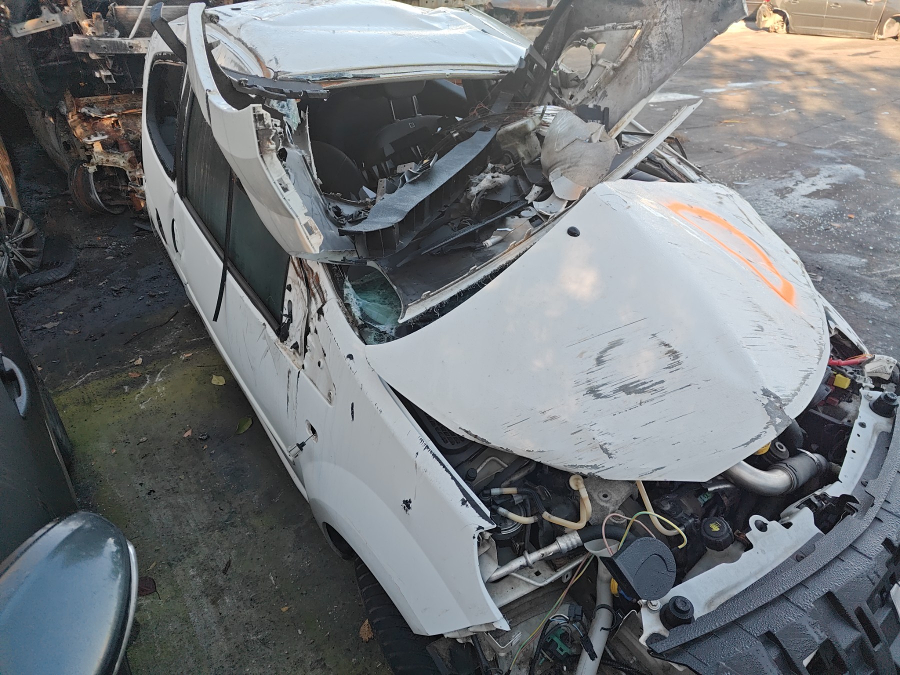 Appui tete avant pour RENAULT TWINGO 2 PHASE 1 Appui tete avant pour RENAULT TWINGO 2 PHASE 1