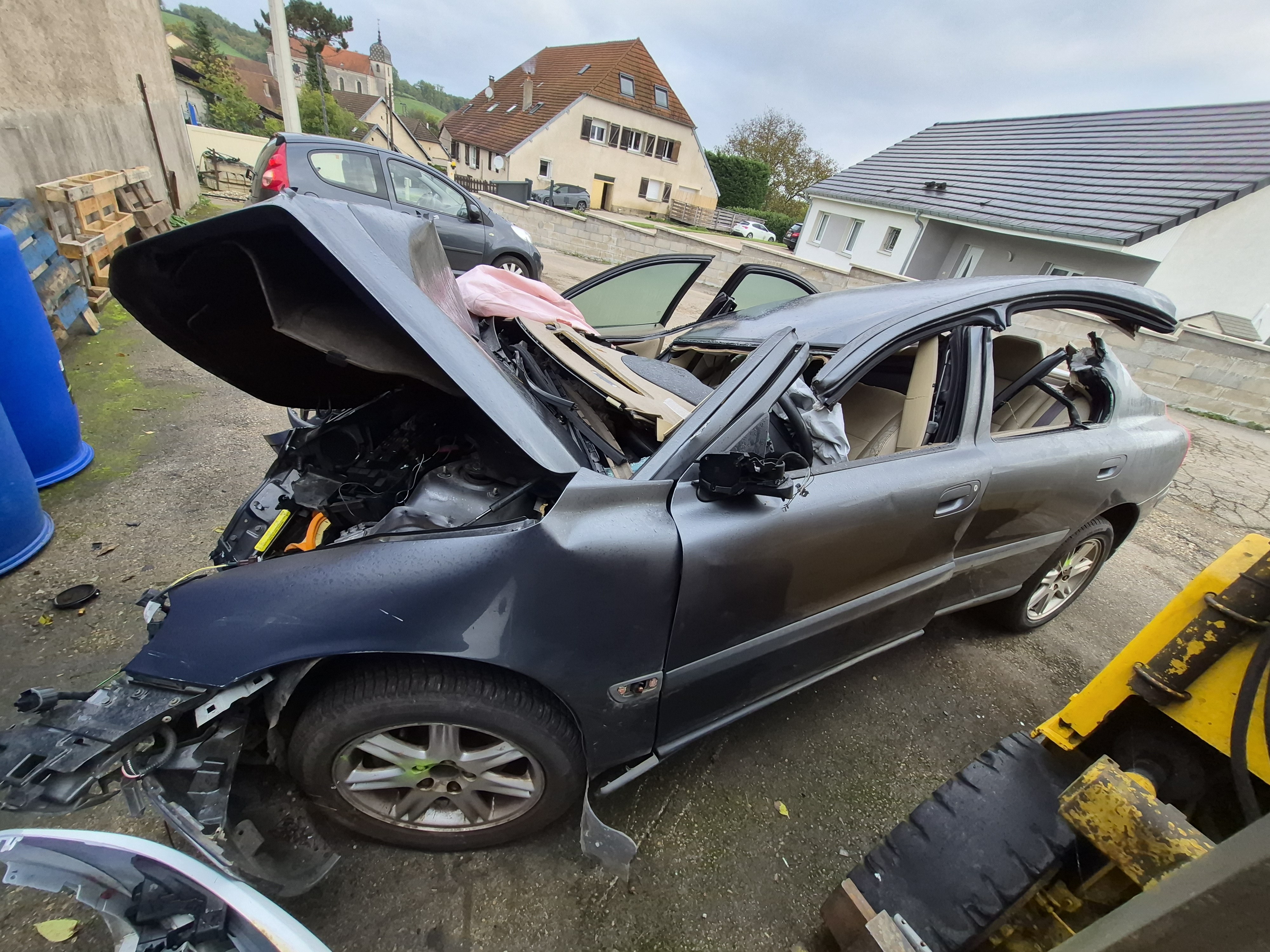 Etrier arriere droit (freinage) pour VOLVO S 60 1 PHASE 1 Etrier arriere droit (freinage) pour VOLVO S 60 1 PHASE 1
