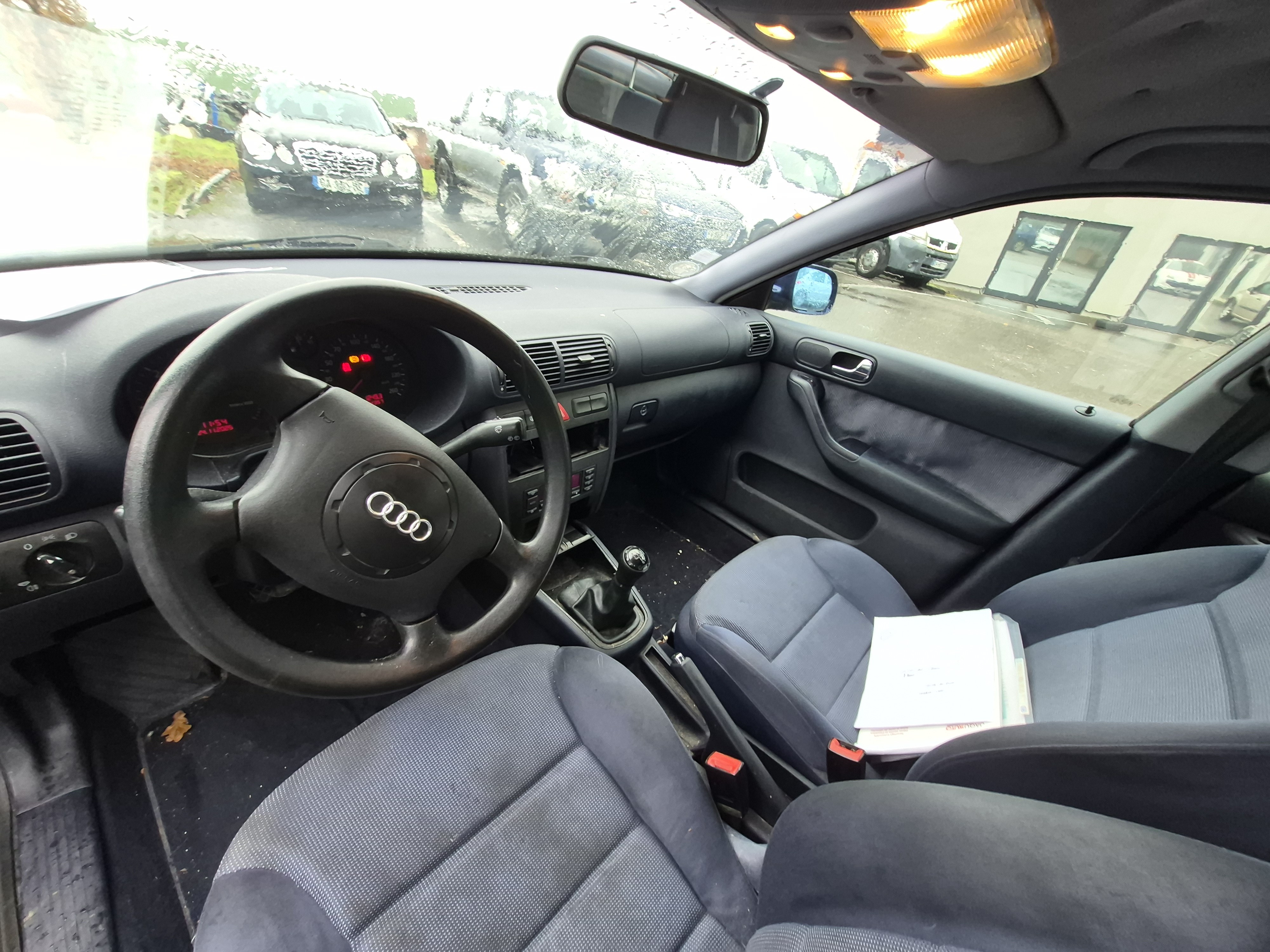 Retroviseur droit pour AUDI A3 1 PHASE 1 Retroviseur droit pour AUDI A3 1 PHASE 1