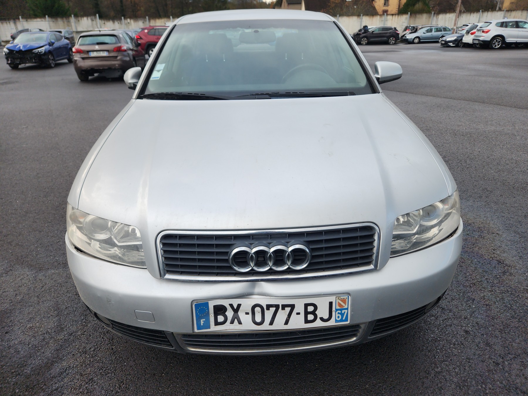 Feu arriere principal droit (feux) pour AUDI A4 2 PHASE 1 Feu arriere principal droit (feux) pour AUDI A4 2 PHASE 1