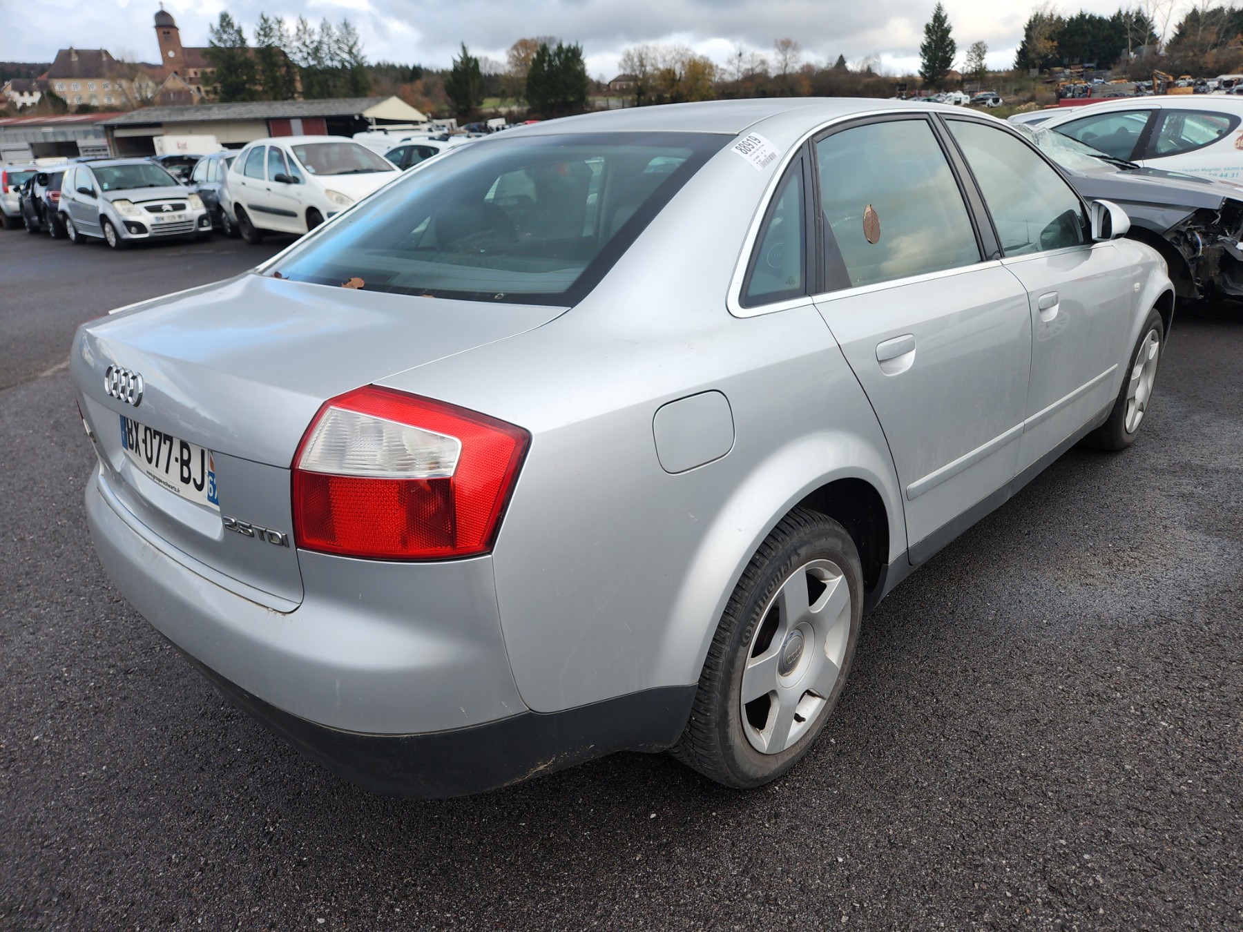 Feu arriere principal droit (feux) pour AUDI A4 2 PHASE 1 Feu arriere principal droit (feux) pour AUDI A4 2 PHASE 1