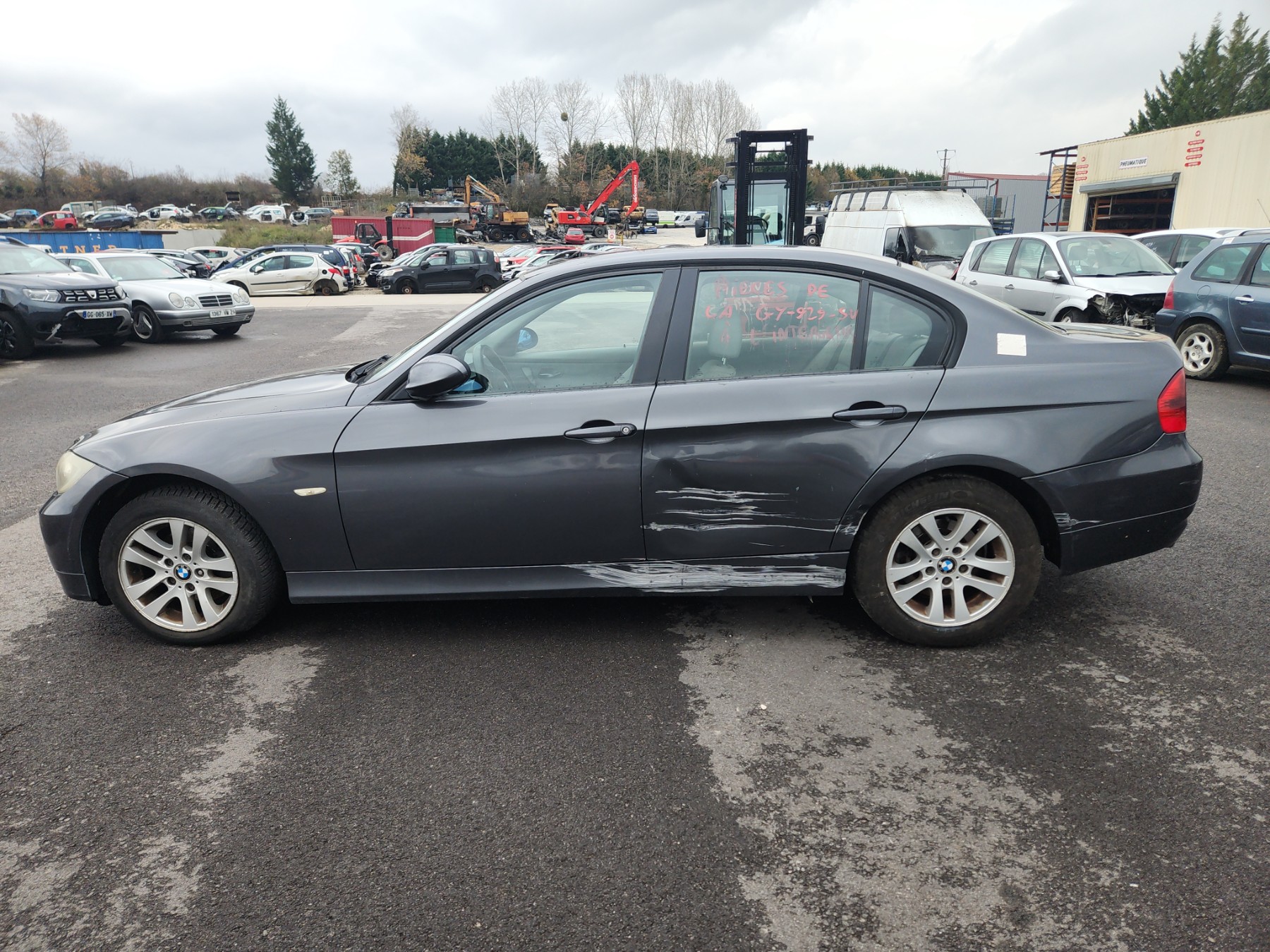 Aile avant gauche pour BMW SERIE 3 E90 PHASE 1 Aile avant gauche pour BMW SERIE 3 E90 PHASE 1