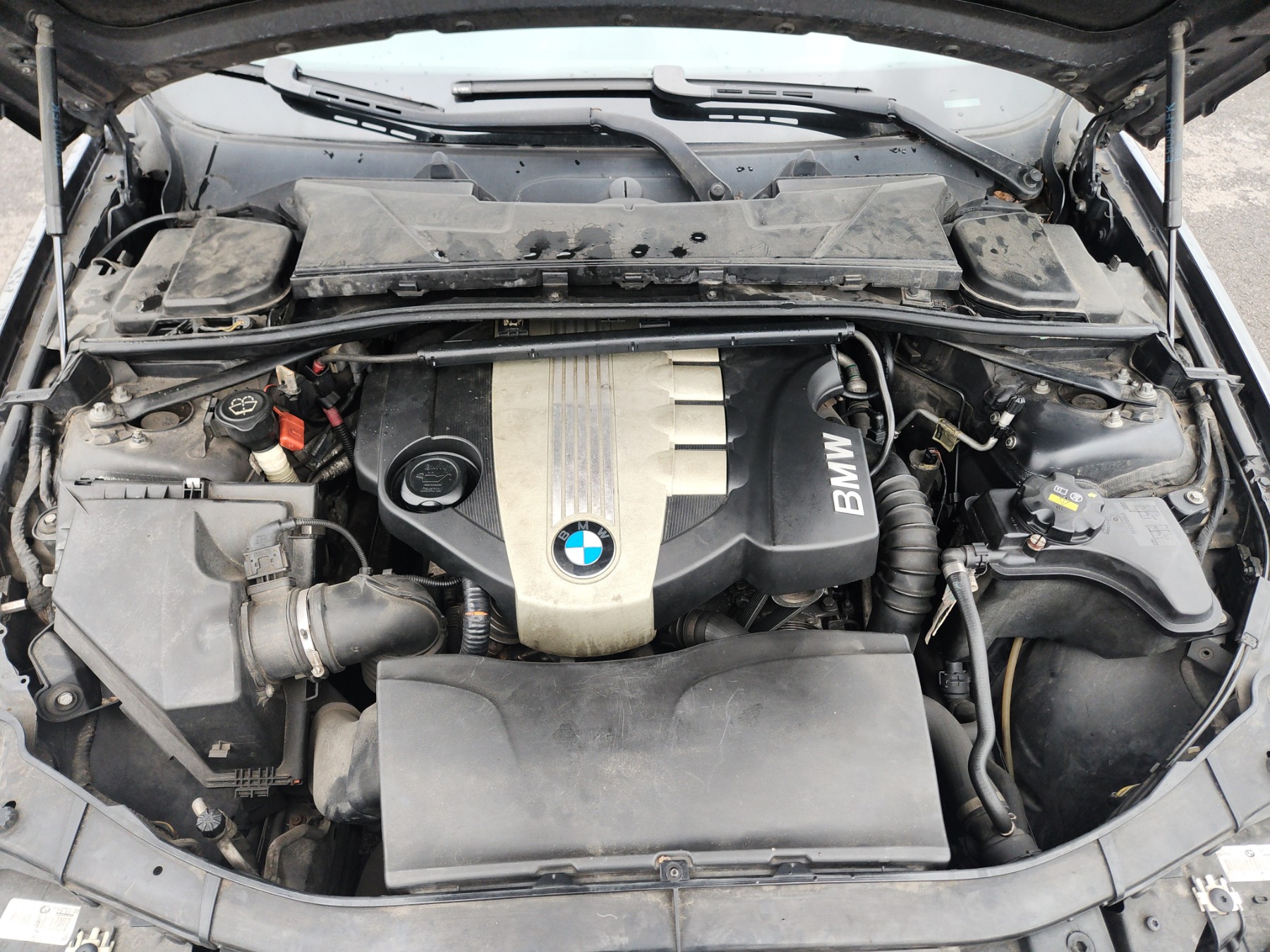 Aile avant gauche pour BMW SERIE 3 E90 PHASE 1 Aile avant gauche pour BMW SERIE 3 E90 PHASE 1