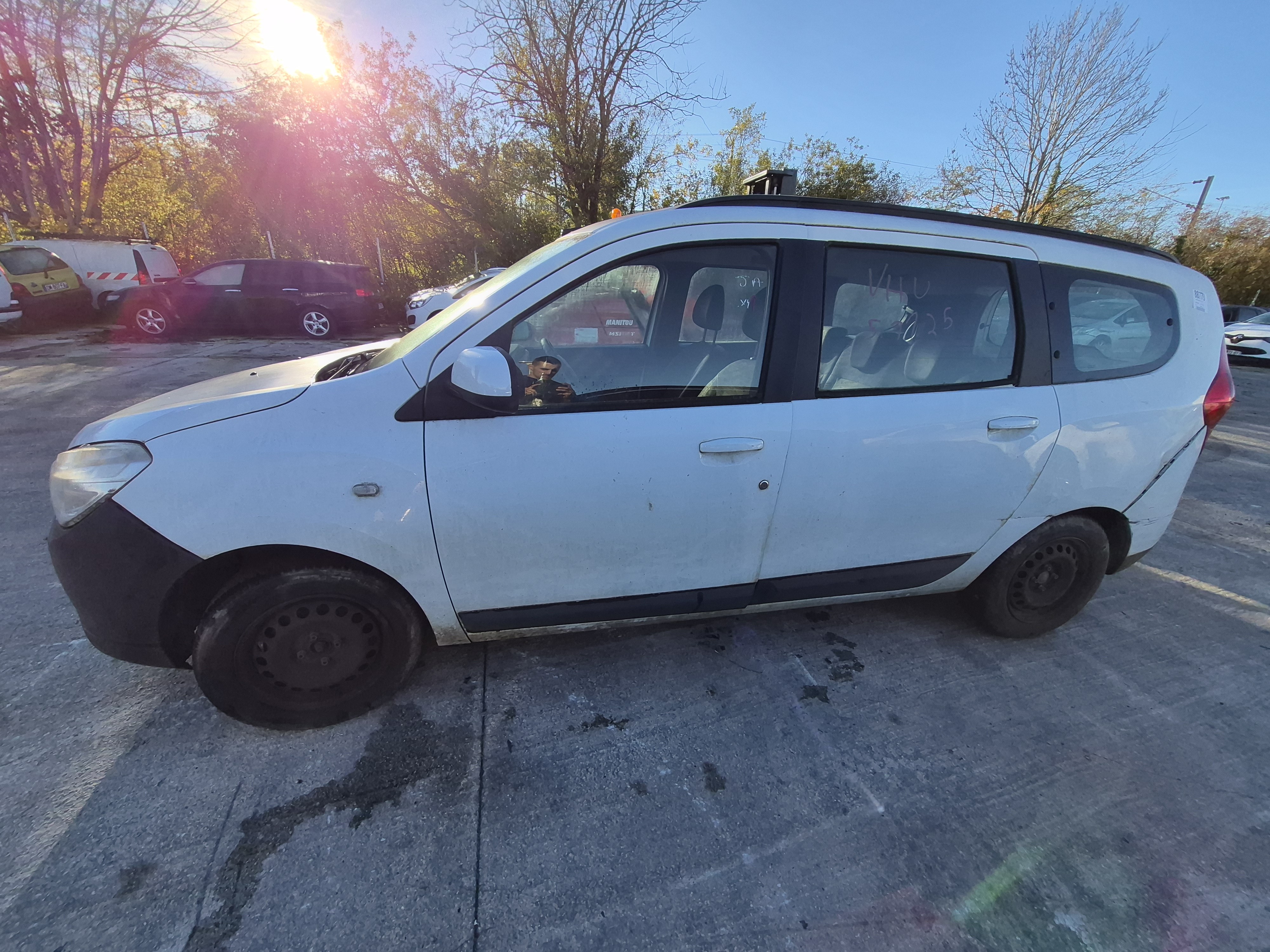 Optique avant principal droit (feux)(phare) pour DACIA LODGY PHASE 1 Optique avant principal droit (feux)(phare) pour DACIA LODGY PHASE 1
