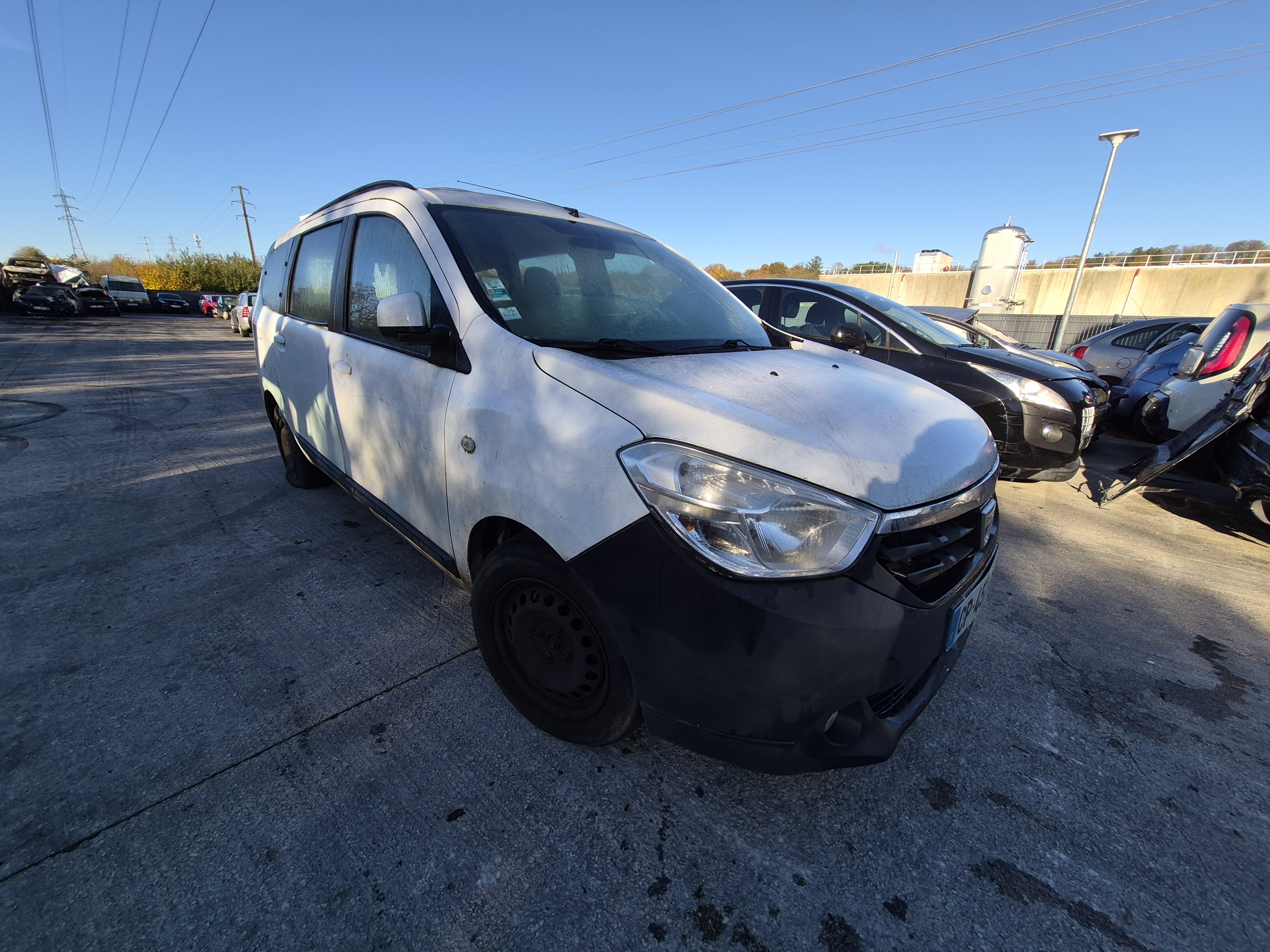 Optique avant principal droit (feux)(phare) pour DACIA LODGY PHASE 1 Optique avant principal droit (feux)(phare) pour DACIA LODGY PHASE 1