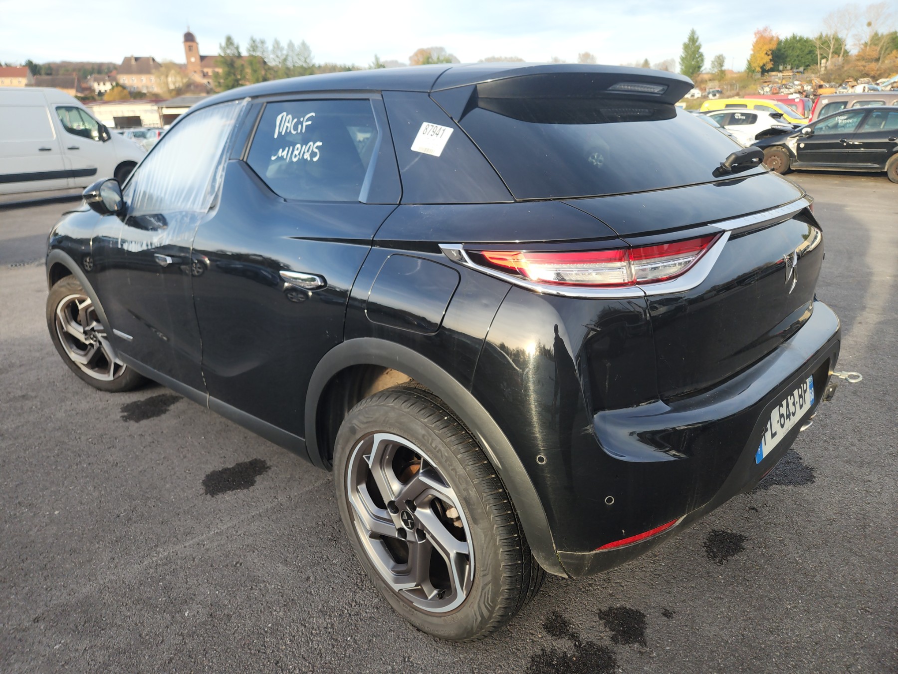 Appui tete avant pour DS DS3 CROSSBACK Appui tete avant pour DS DS3 CROSSBACK