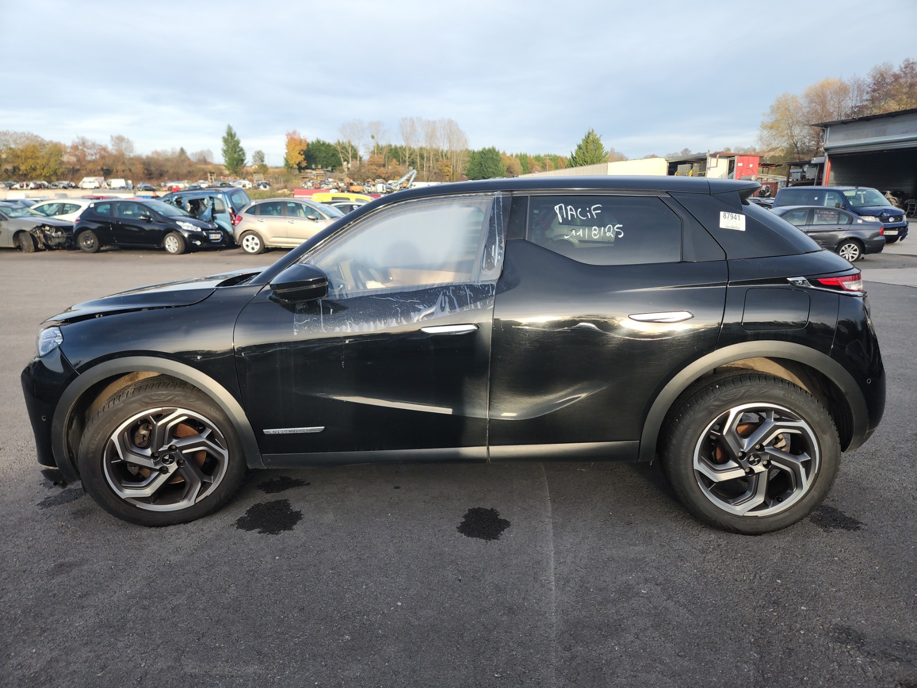 Appui tete avant pour DS DS3 CROSSBACK Appui tete avant pour DS DS3 CROSSBACK