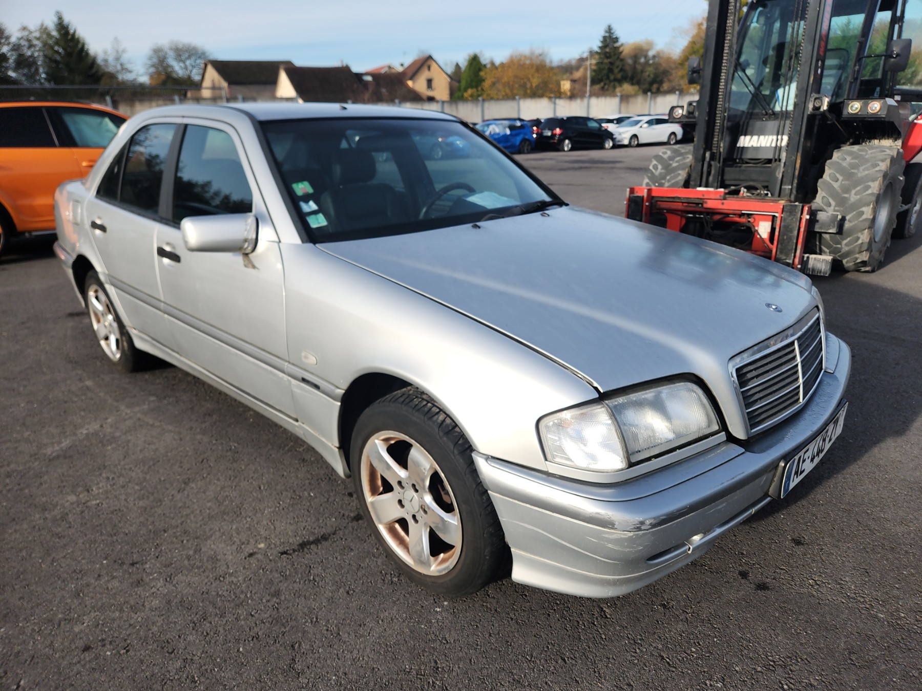 Bloc ABS (freins anti-blocage) pour MERCEDES CLASSE C 202 PHASE 2 Bloc ABS (freins anti-blocage) pour MERCEDES CLASSE C 202 PHASE 2