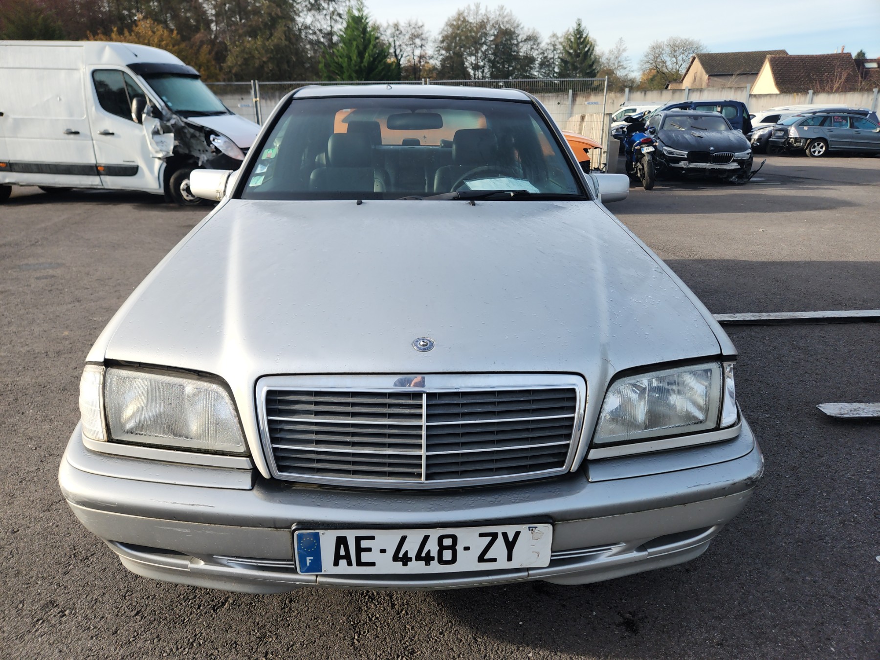 Bloc ABS (freins anti-blocage) pour MERCEDES CLASSE C 202 PHASE 2 Bloc ABS (freins anti-blocage) pour MERCEDES CLASSE C 202 PHASE 2