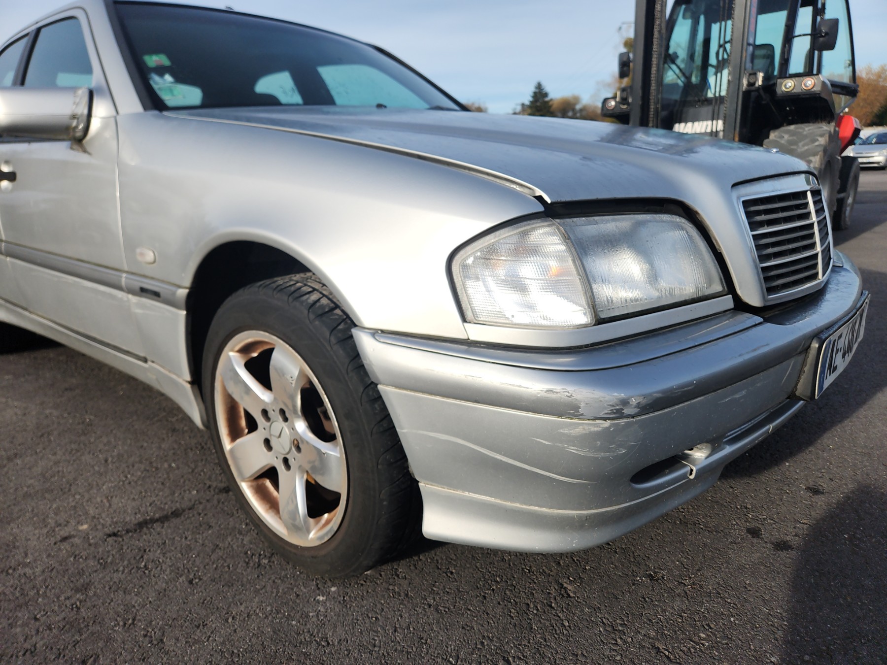 Bloc ABS (freins anti-blocage) pour MERCEDES CLASSE C 202 PHASE 2 Bloc ABS (freins anti-blocage) pour MERCEDES CLASSE C 202 PHASE 2