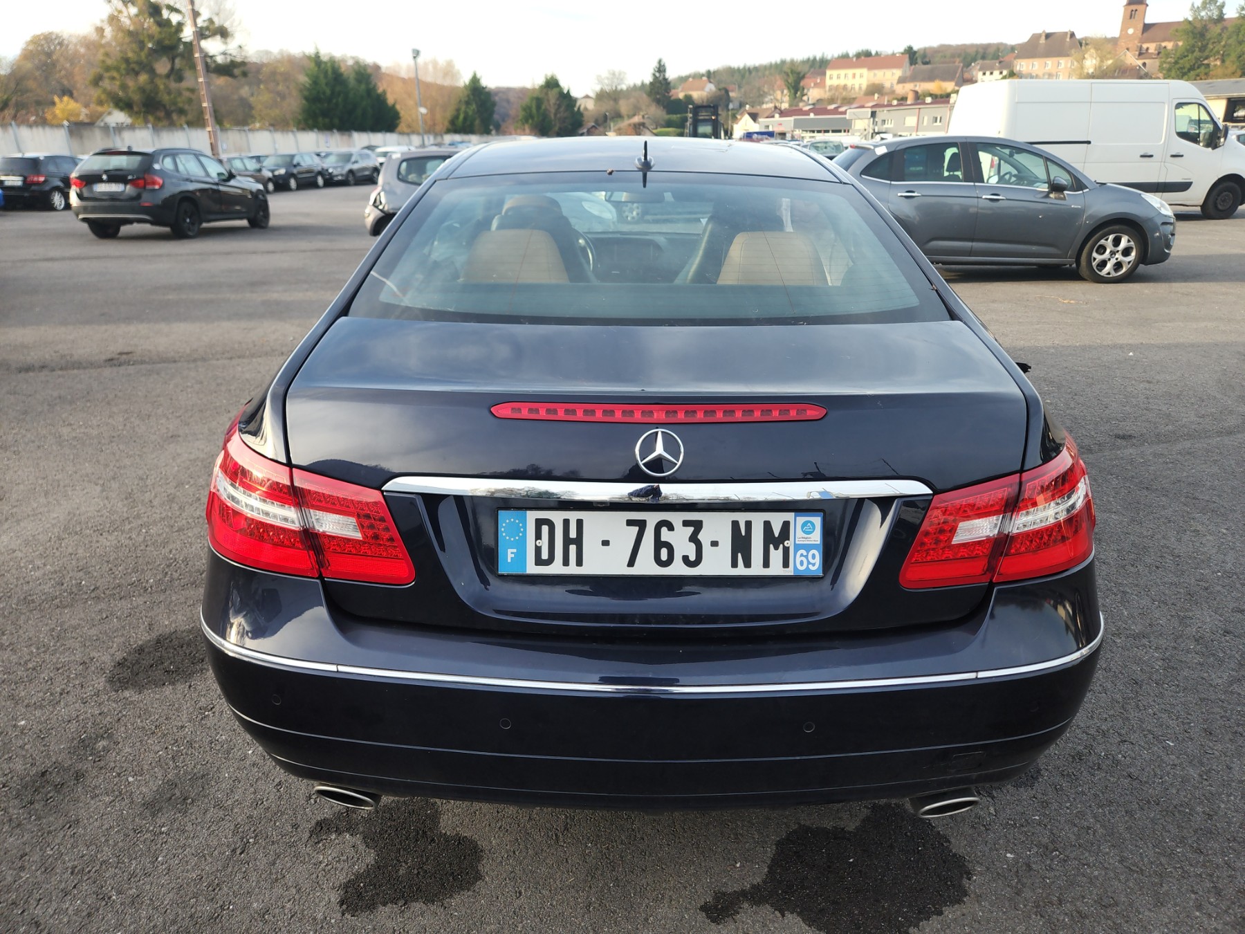 Siege avant gauche pour MERCEDES CLASSE E 207 PHASE 1 COUPE Siege avant gauche pour MERCEDES CLASSE E 207 PHASE 1 COUPE