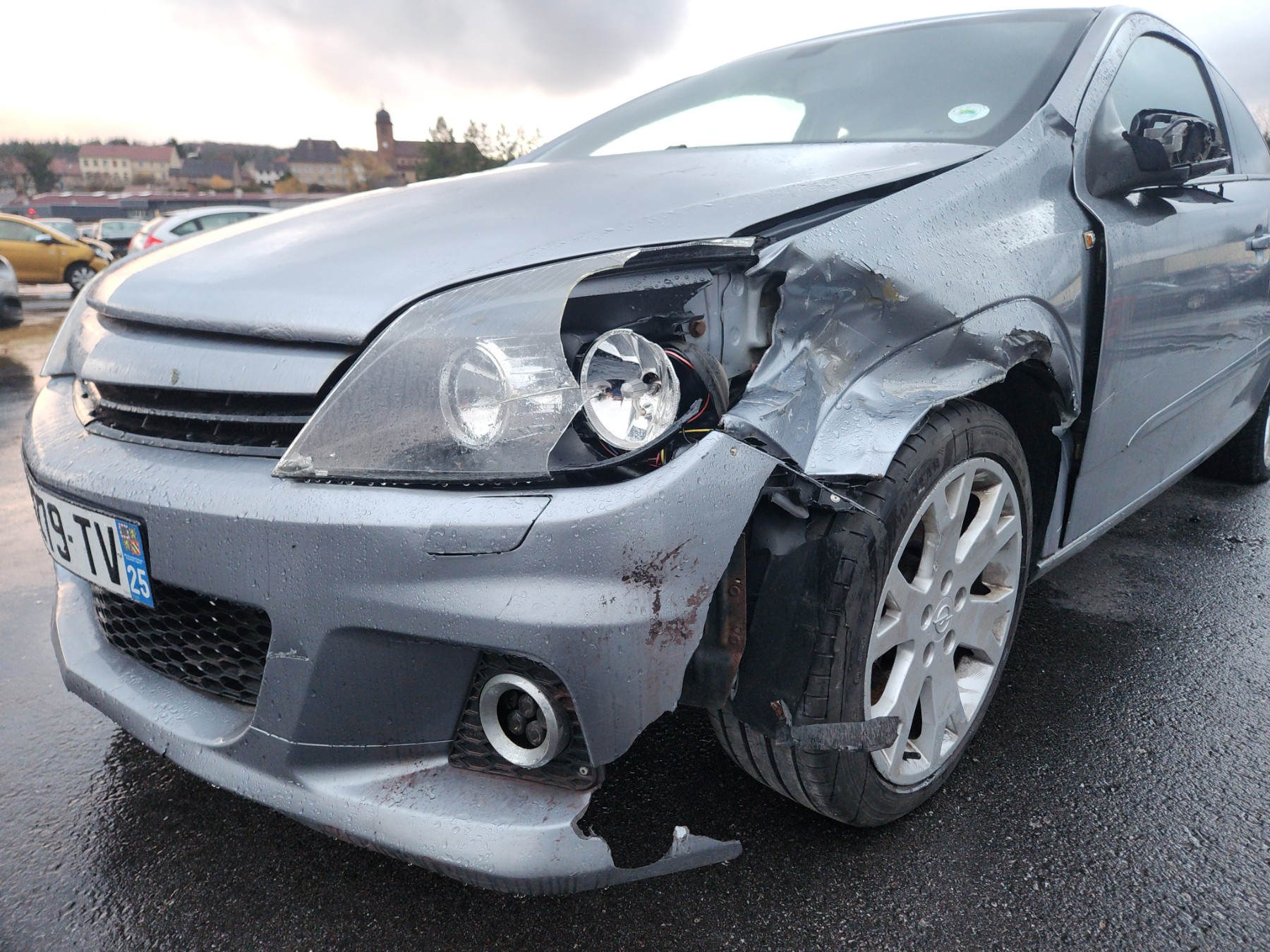 Serrure avant gauche pour OPEL ASTRA H GTC PHASE 2 Serrure avant gauche pour OPEL ASTRA H GTC PHASE 2