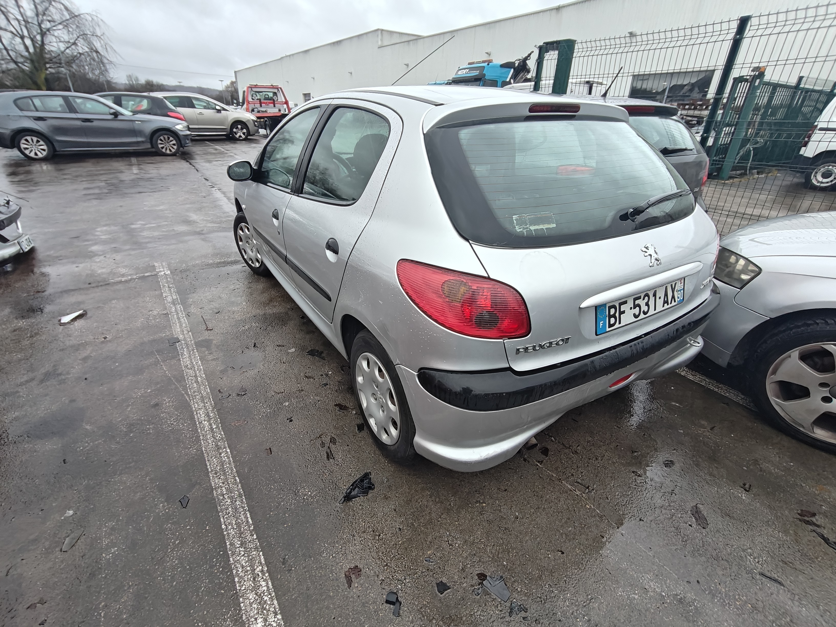 Pare choc avant pour PEUGEOT 206 PHASE 2 Pare choc avant pour PEUGEOT 206 PHASE 2