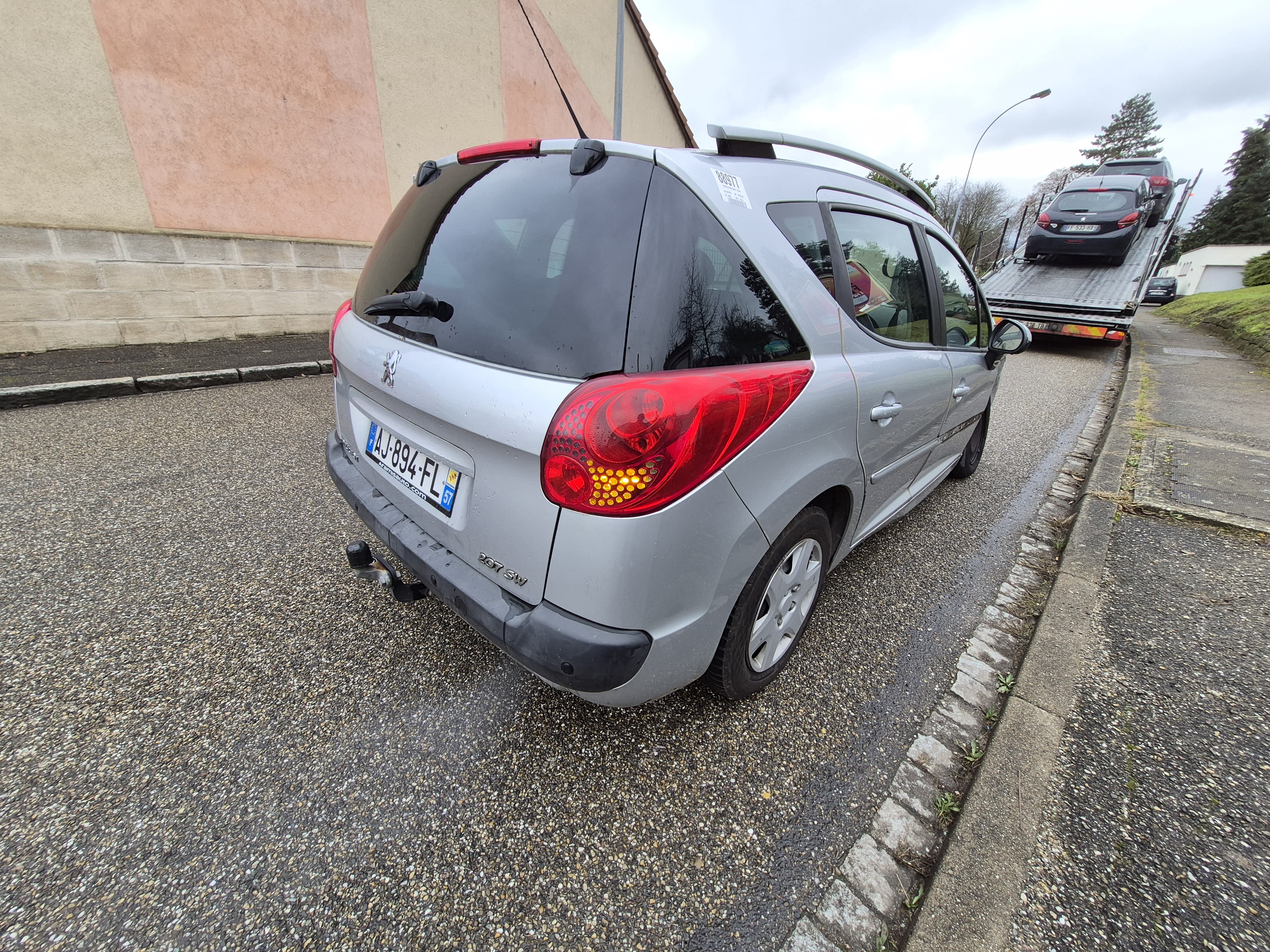 Retroviseur gauche pour PEUGEOT 207 PHASE 2 BREAK Retroviseur gauche pour PEUGEOT 207 PHASE 2 BREAK