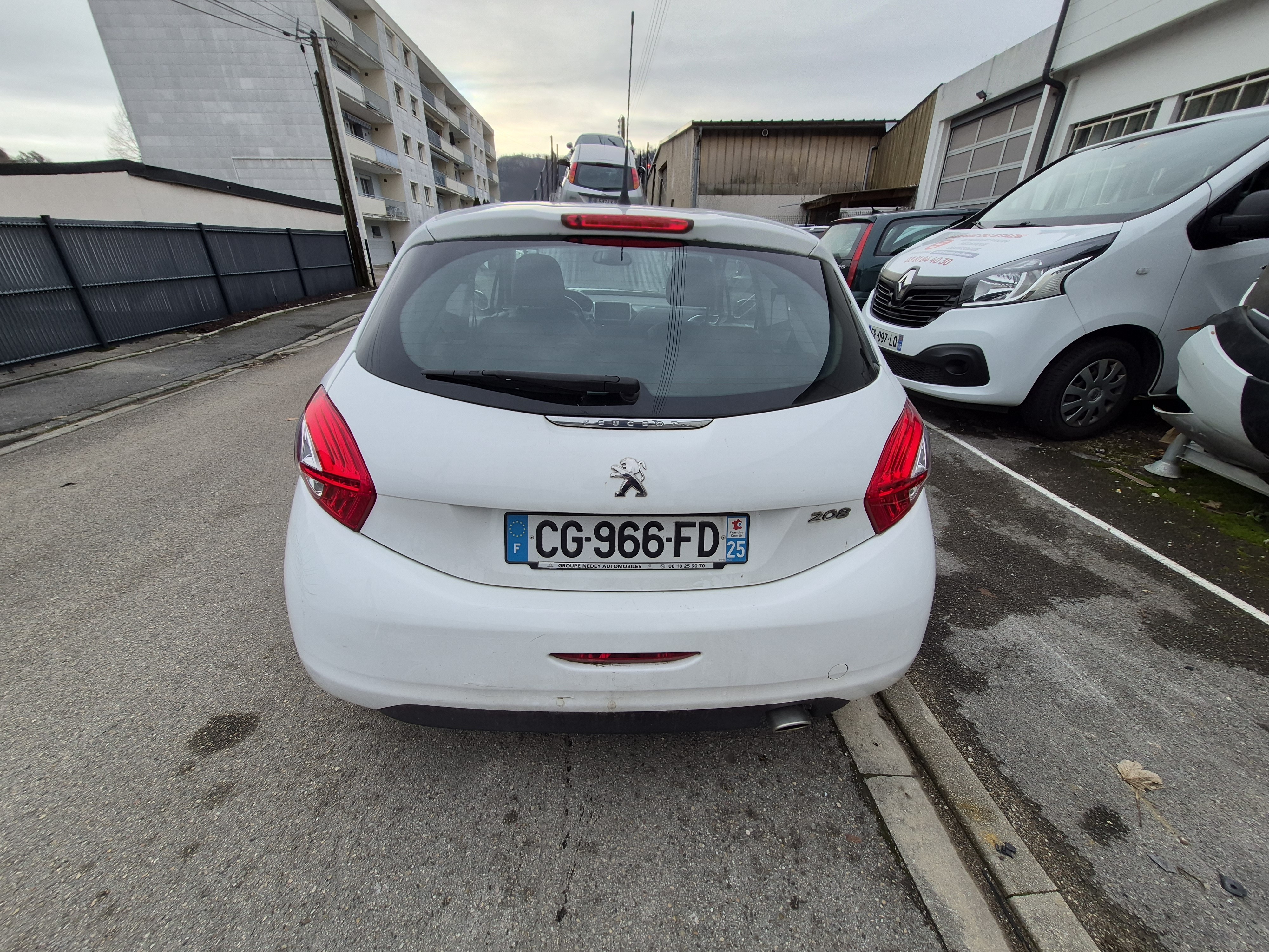 Porte avant gauche pour PEUGEOT 208 1 PHASE 1 Porte avant gauche pour PEUGEOT 208 1 PHASE 1