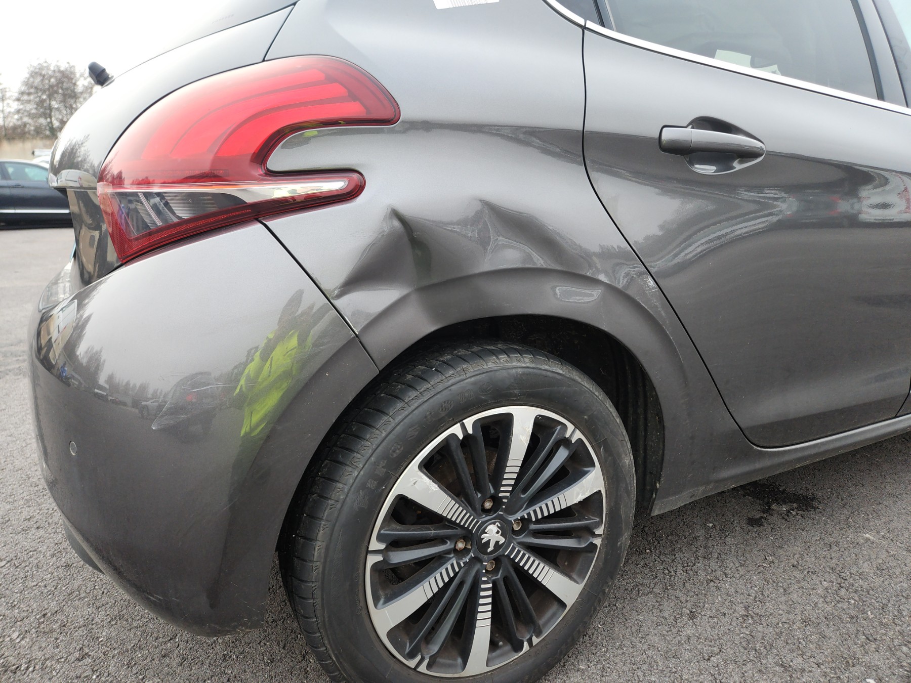 Réservoir AdBlue pour PEUGEOT 208 1 PHASE 2 Réservoir AdBlue pour PEUGEOT 208 1 PHASE 2