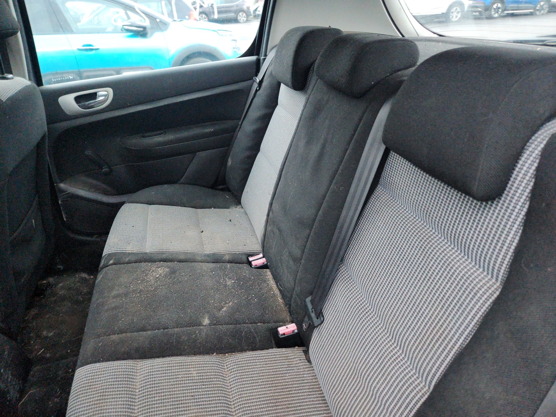Aile avant gauche pour PEUGEOT 307 PHASE 2 Aile avant gauche pour PEUGEOT 307 PHASE 2