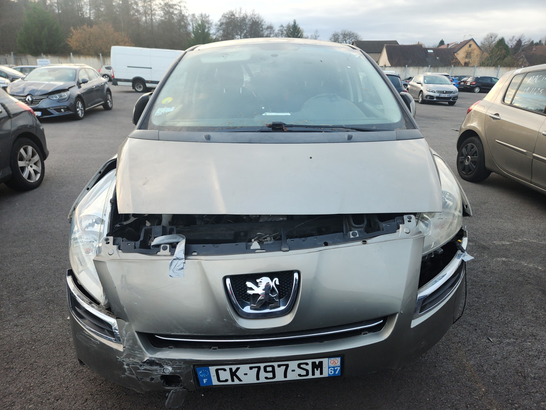 Porte arriere gauche pour PEUGEOT 5008 1 PHASE 1 Porte arriere gauche pour PEUGEOT 5008 1 PHASE 1