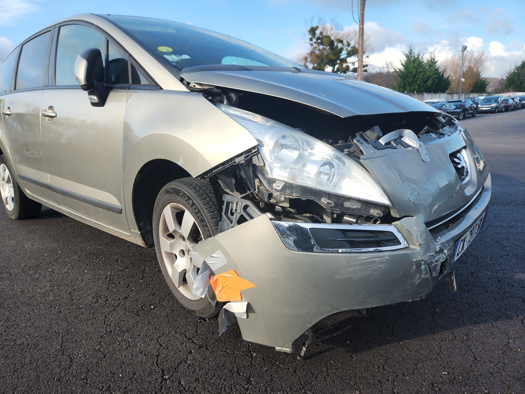 Porte arriere gauche pour PEUGEOT 5008 1 PHASE 1 Porte arriere gauche pour PEUGEOT 5008 1 PHASE 1