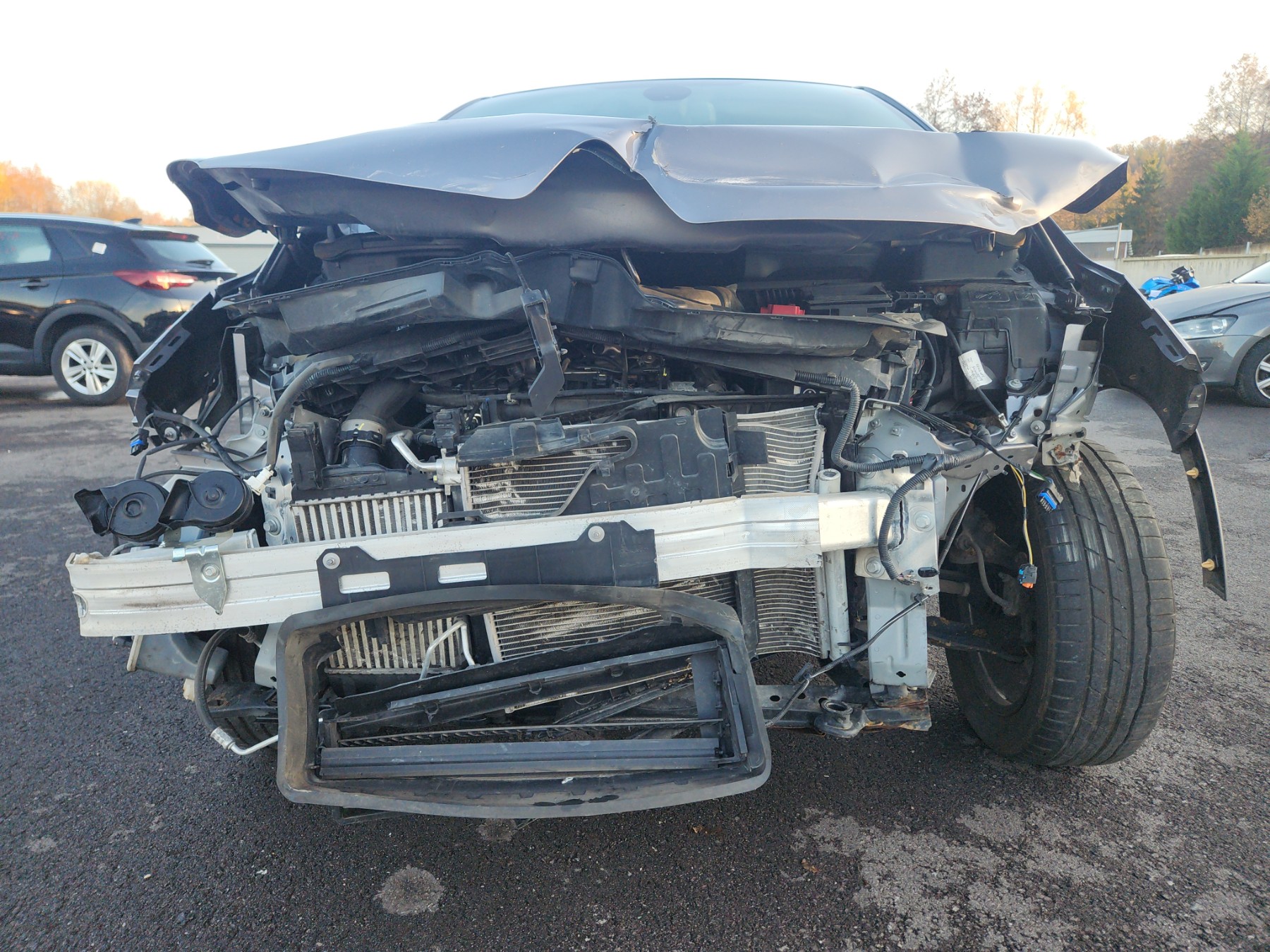 Extension d'aile arriere gauche pour RENAULT CAPTUR 1 PHASE 1 Extension d'aile arriere gauche pour RENAULT CAPTUR 1 PHASE 1