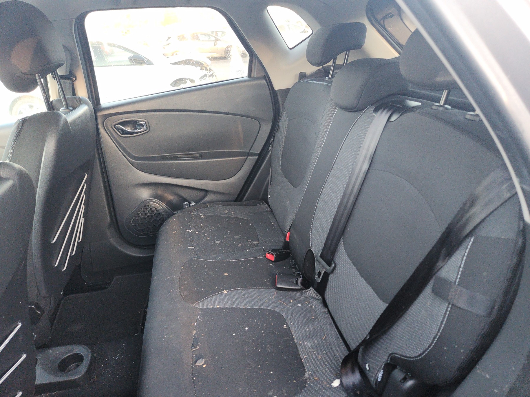 Extension d'aile arriere gauche pour RENAULT CAPTUR 1 PHASE 1 Extension d'aile arriere gauche pour RENAULT CAPTUR 1 PHASE 1