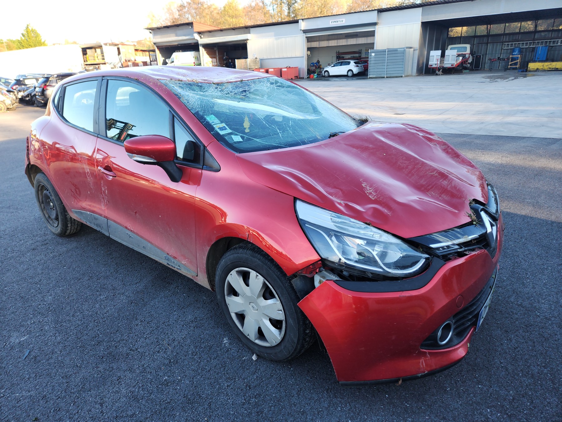 Support moteur droit pour RENAULT CLIO 4 PHASE 1 Support moteur droit pour RENAULT CLIO 4 PHASE 1