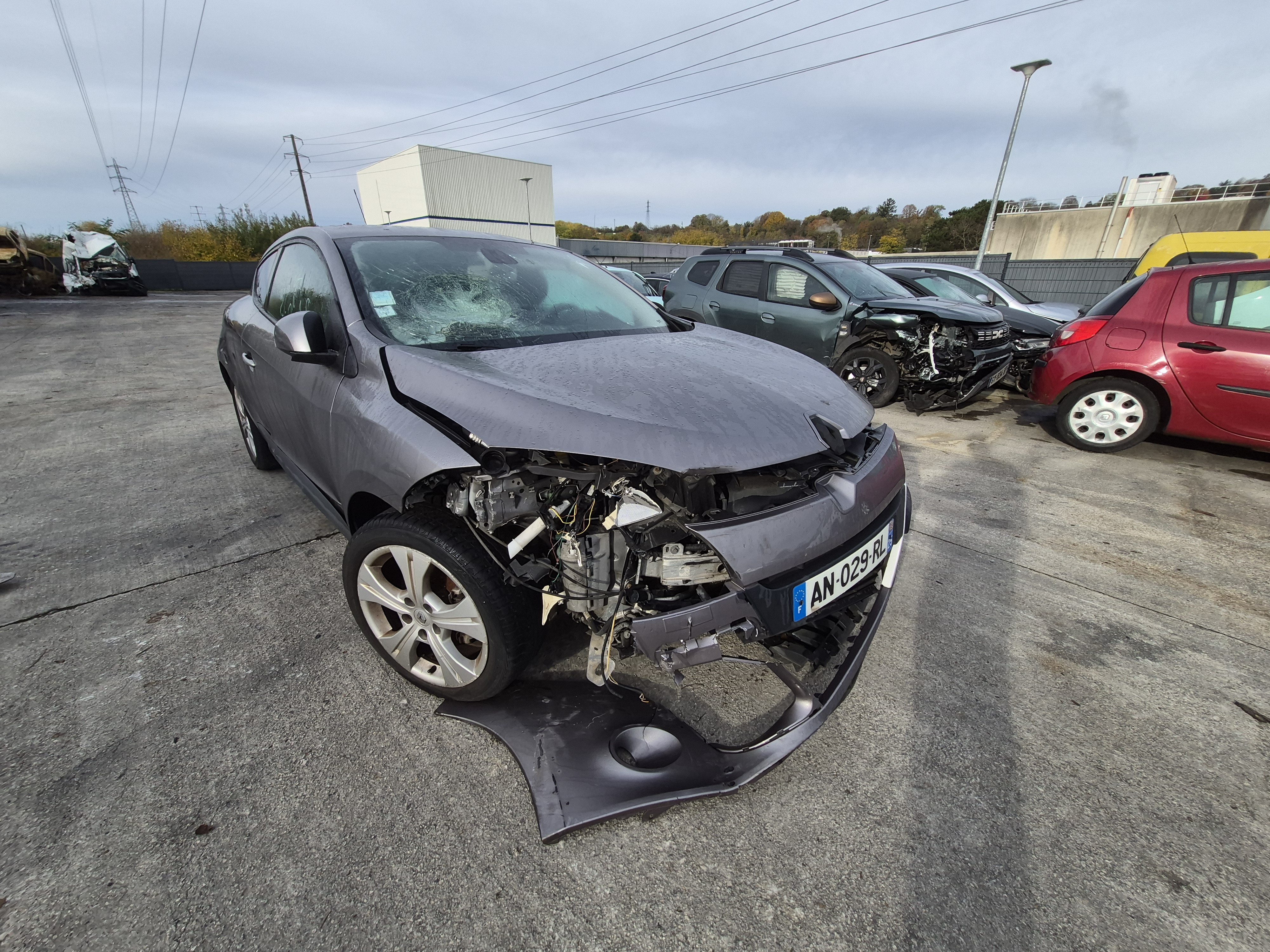 Retroviseur gauche pour RENAULT MEGANE III COUPE PHASE 1 Retroviseur gauche pour RENAULT MEGANE III COUPE PHASE 1