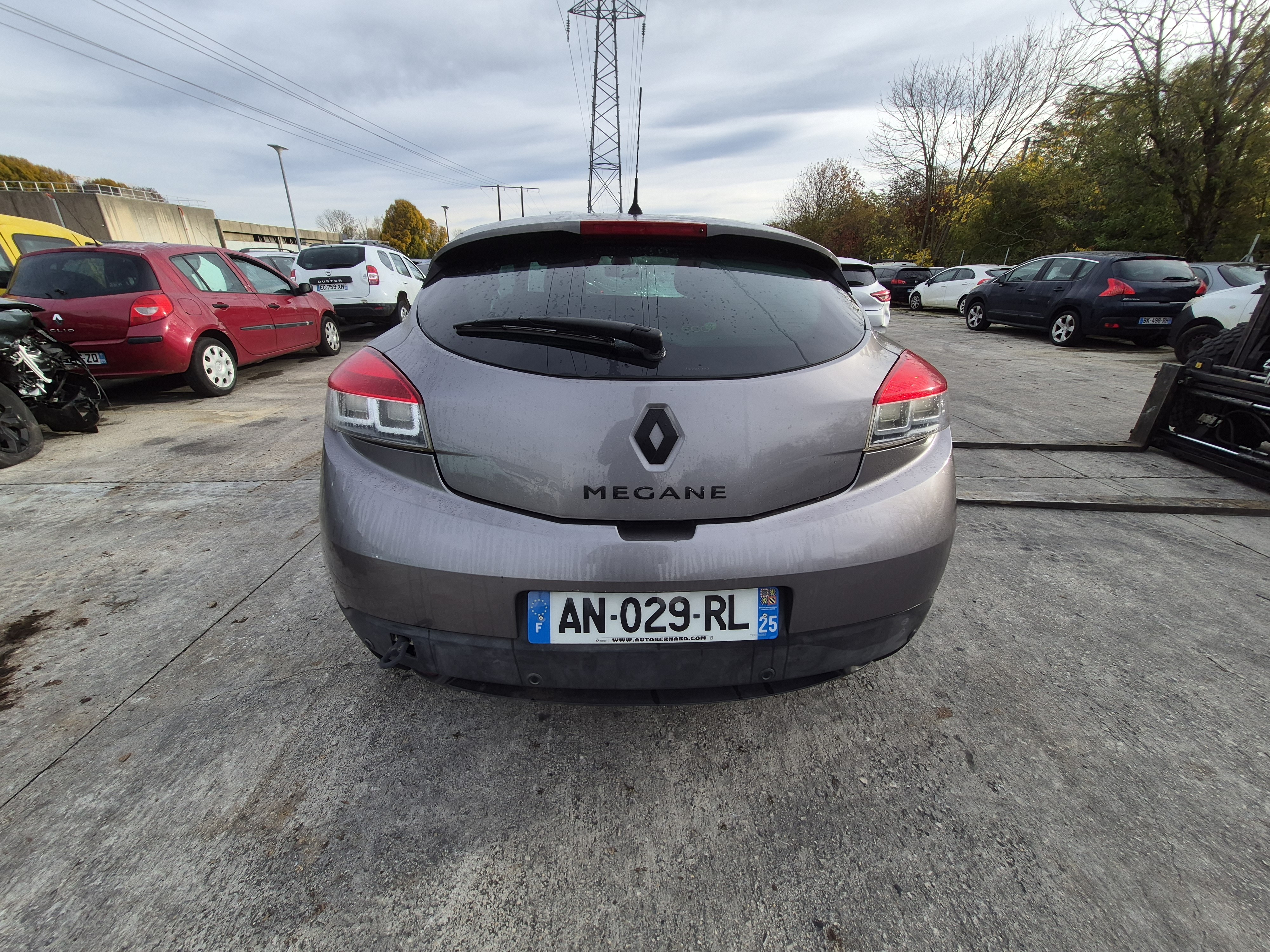 Retroviseur gauche pour RENAULT MEGANE III COUPE PHASE 1 Retroviseur gauche pour RENAULT MEGANE III COUPE PHASE 1