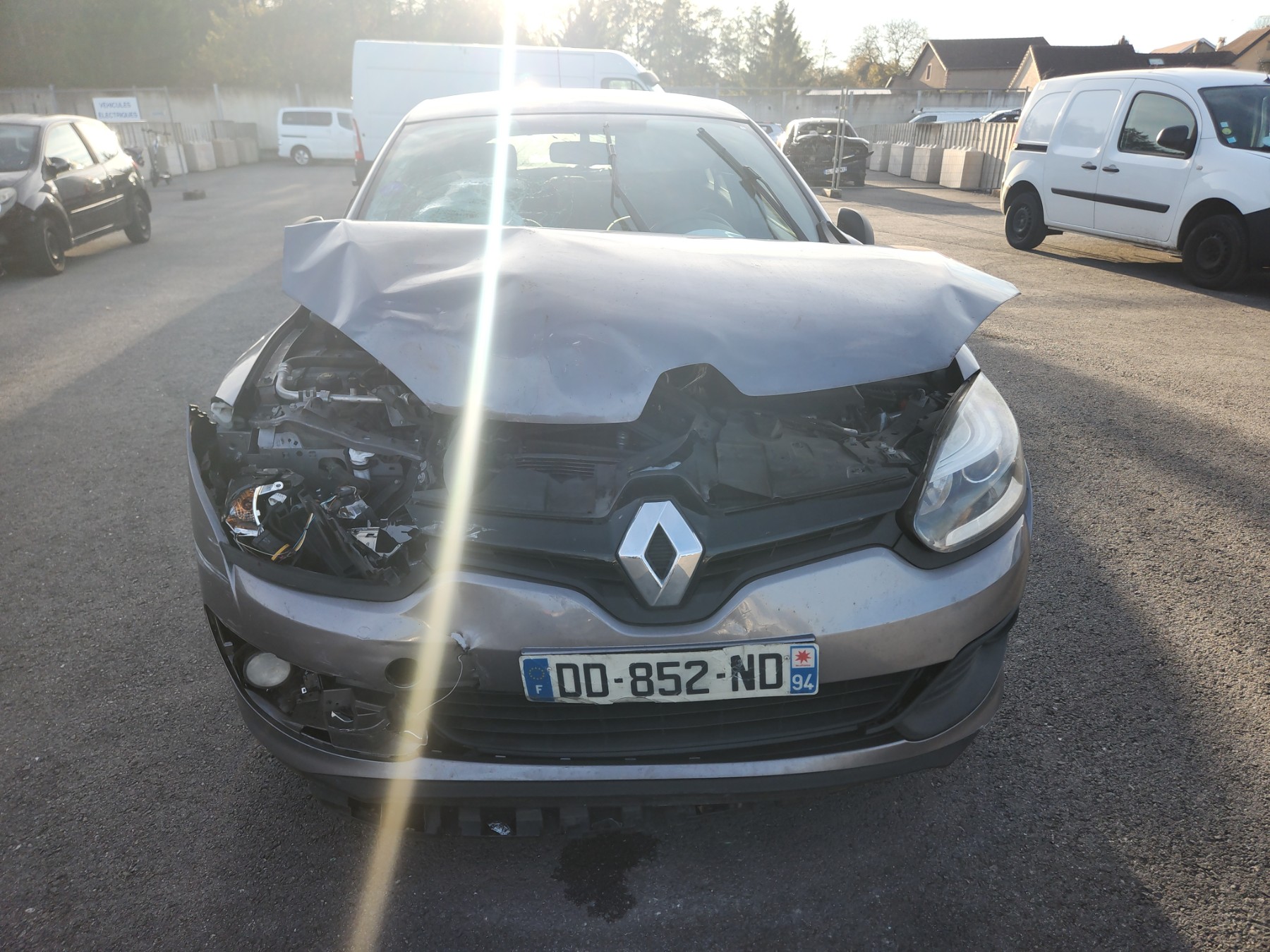 Feu arriere principal droit (feux) pour RENAULT MEGANE 3 PHASE 2 BREAK Feu arriere principal droit (feux) pour RENAULT MEGANE 3 PHASE 2 BREAK