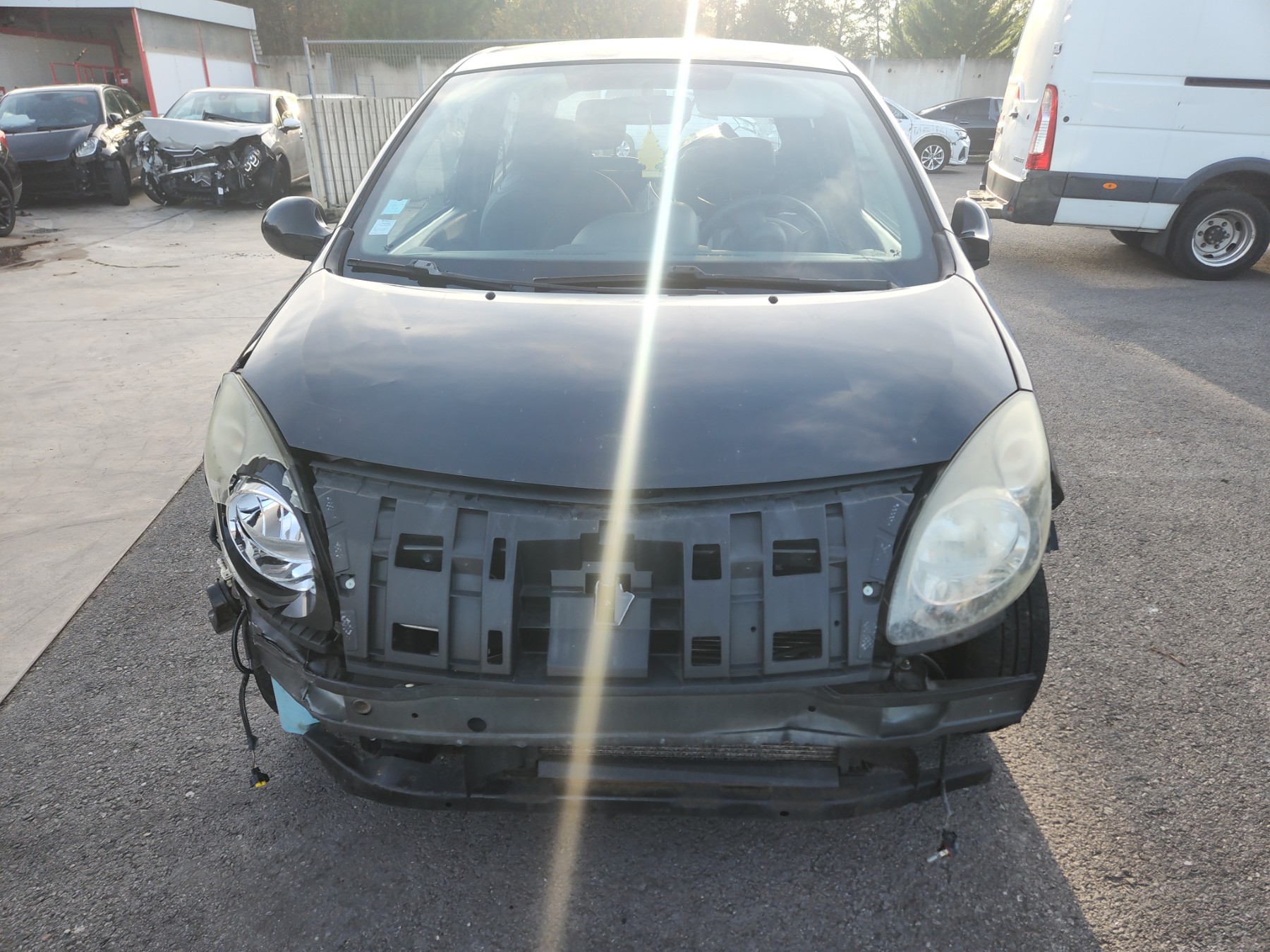 Malle/Hayon arriere pour RENAULT TWINGO 2 PHASE 1 Malle/Hayon arriere pour RENAULT TWINGO 2 PHASE 1