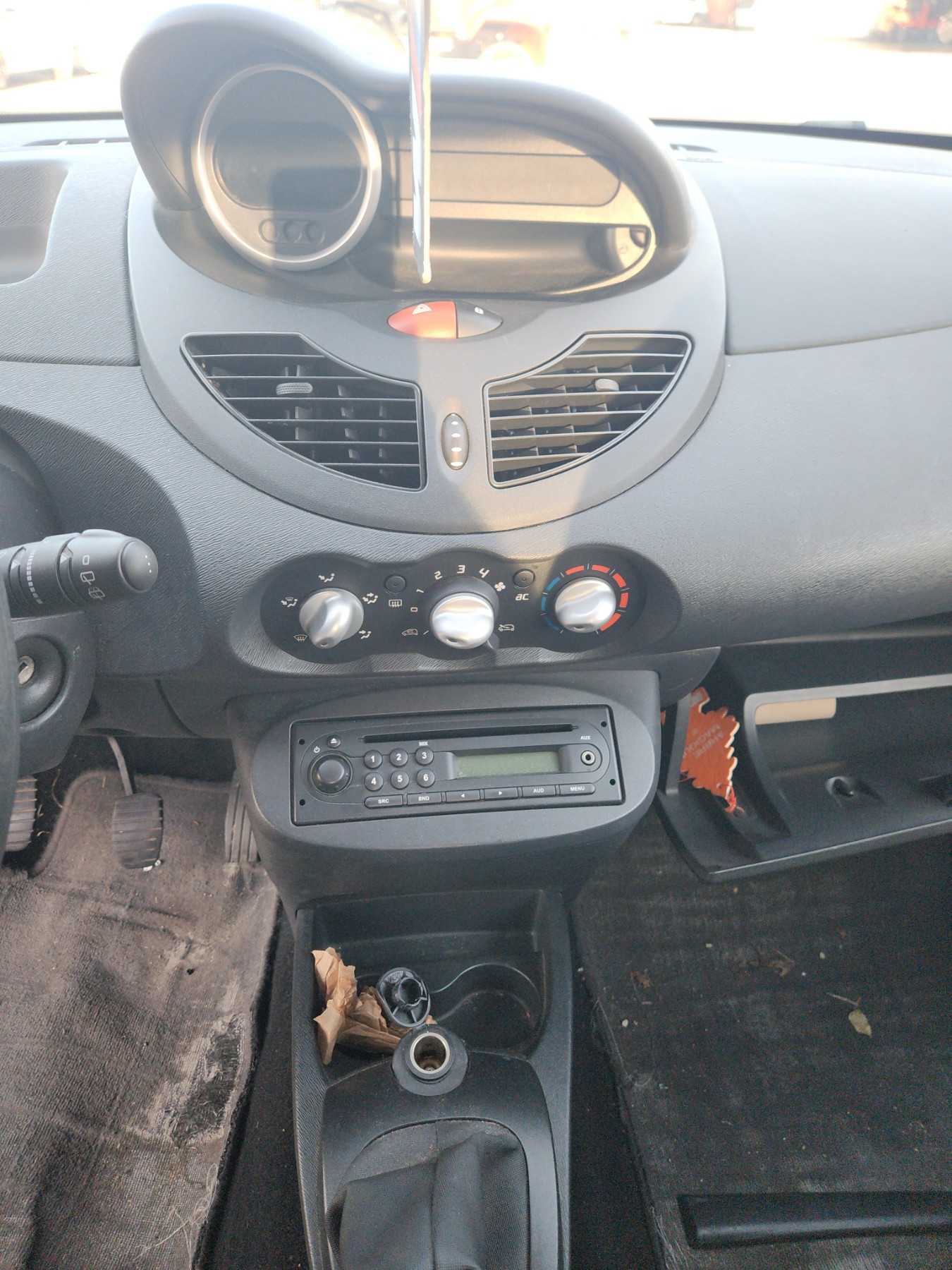 Malle/Hayon arriere pour RENAULT TWINGO 2 PHASE 1 Malle/Hayon arriere pour RENAULT TWINGO 2 PHASE 1