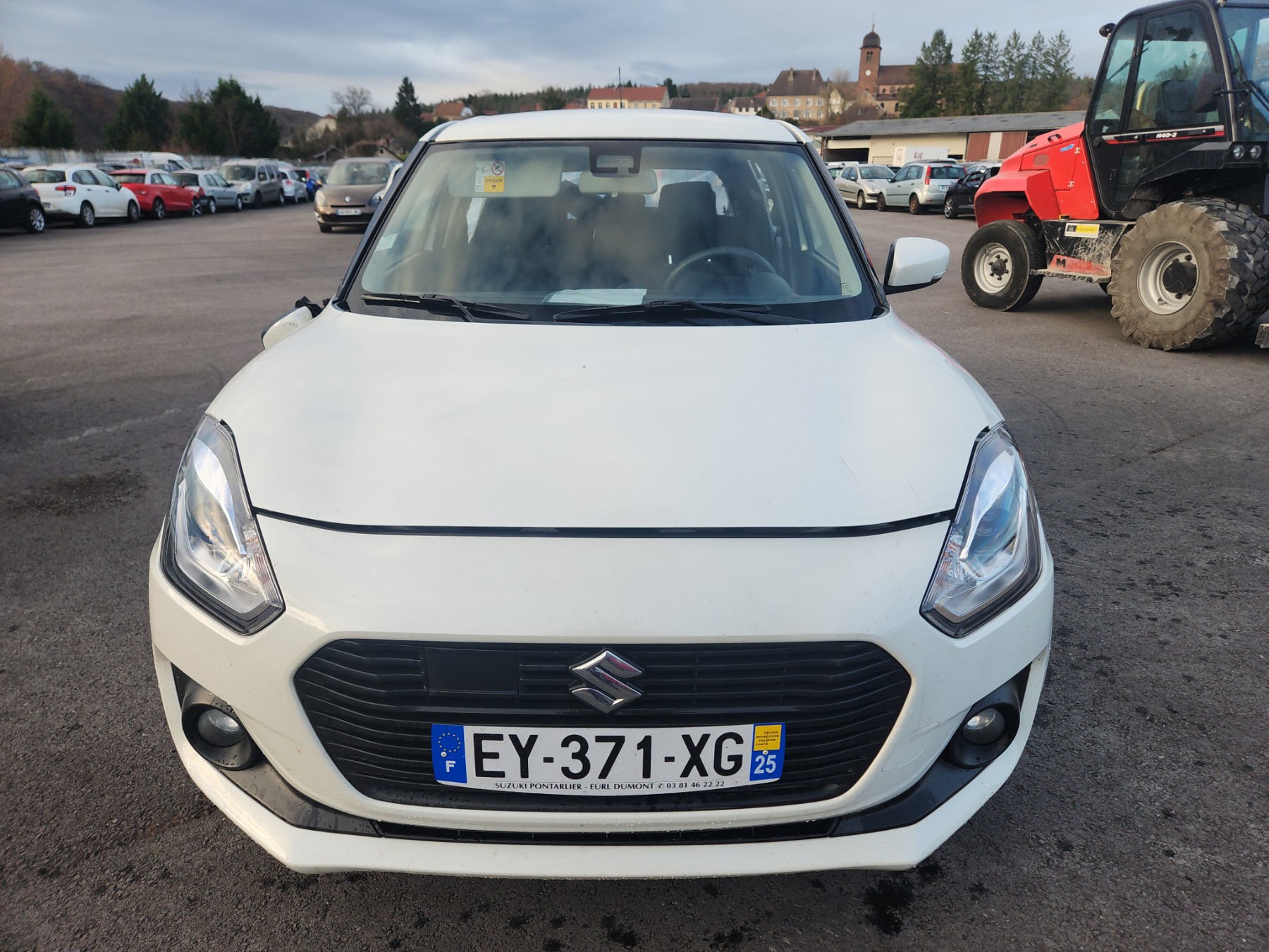 Appui tete avant pour SUZUKI SWIFT 5 Appui tete avant pour SUZUKI SWIFT 5