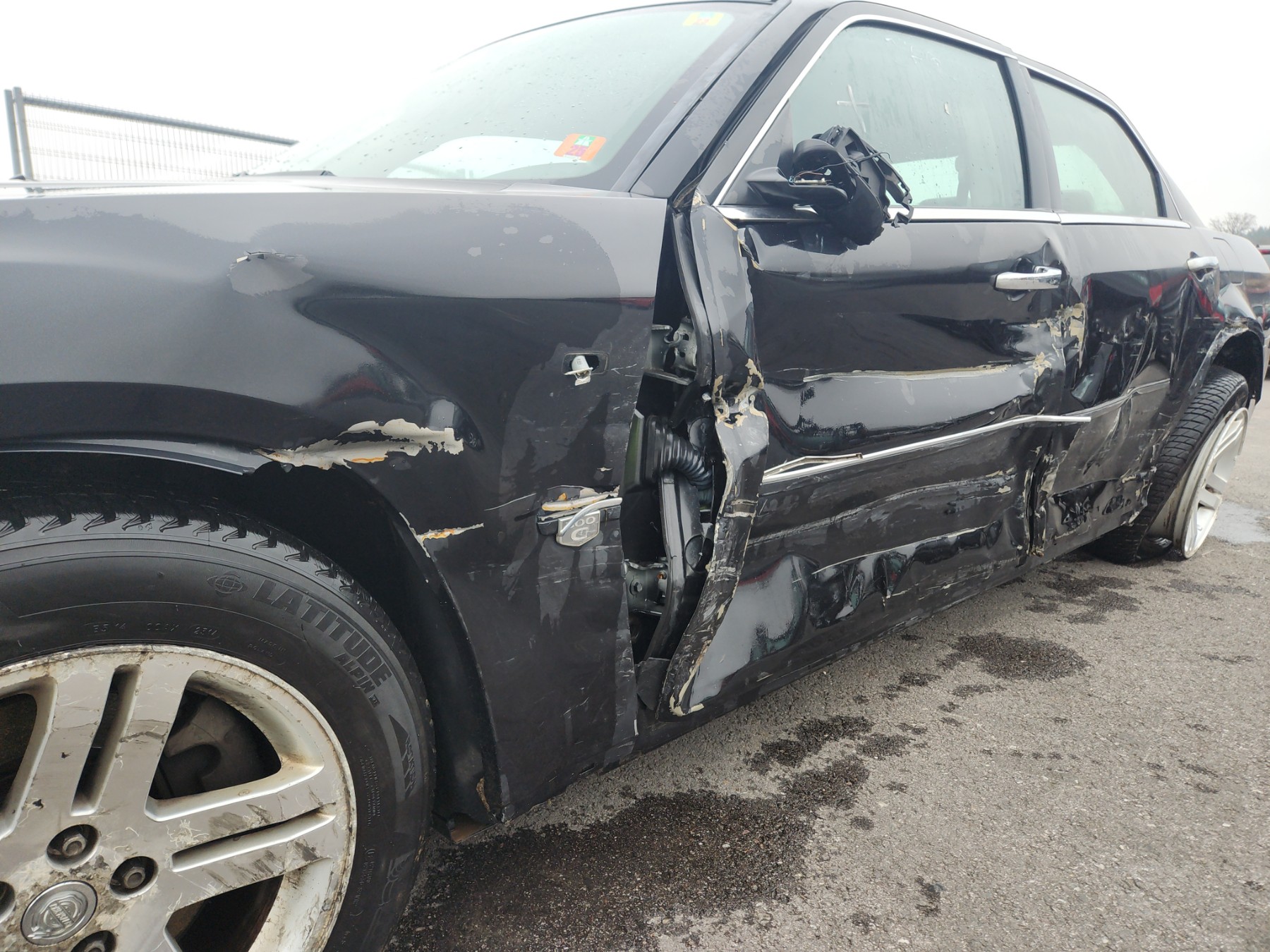 Aile avant droit pour CHRYSLER 300C PHASE 1 Aile avant droit pour CHRYSLER 300C PHASE 1