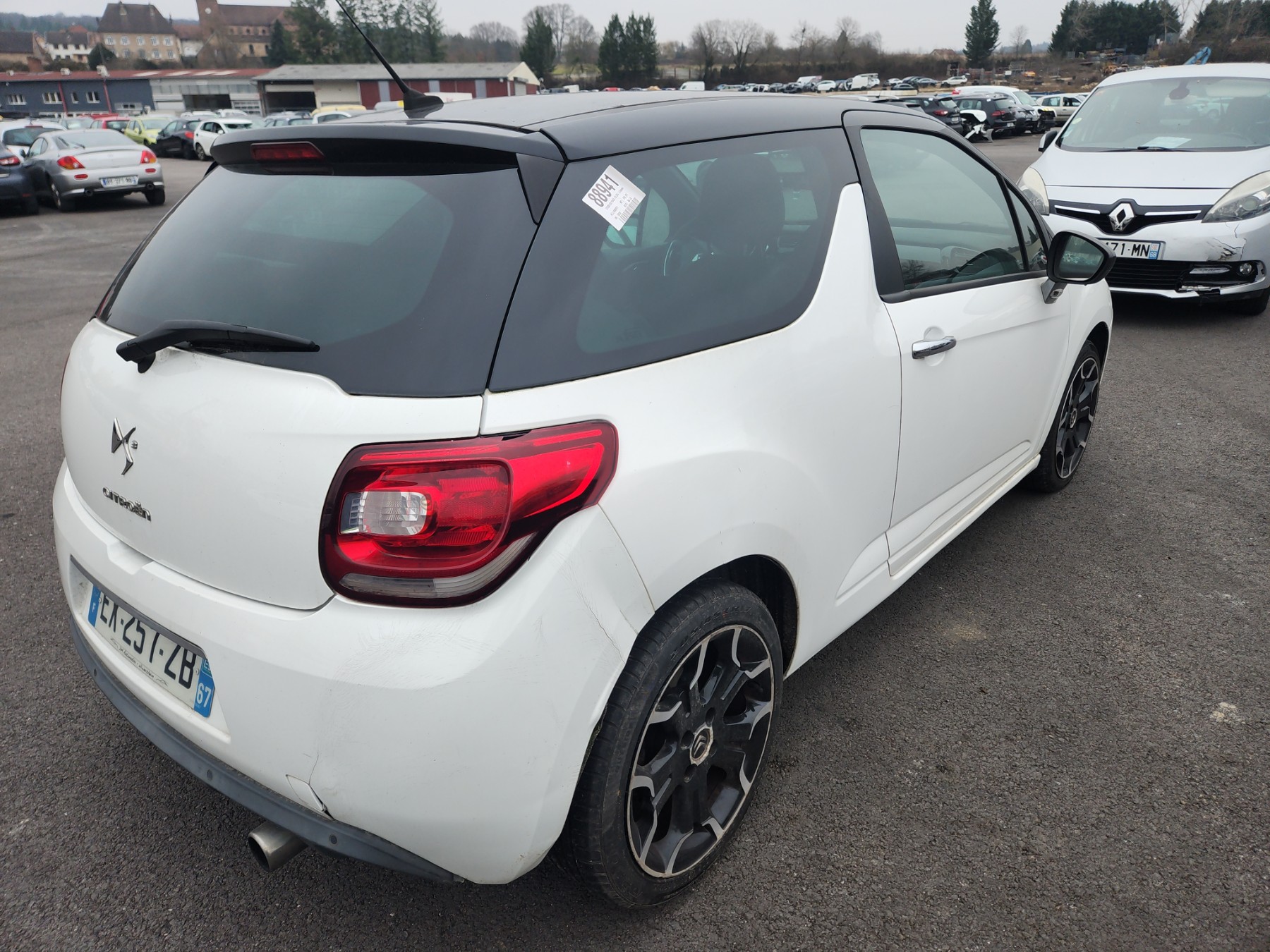 Feu diurne avant gauche pour CITROEN DS3 PHASE 1 Feu diurne avant gauche pour CITROEN DS3 PHASE 1