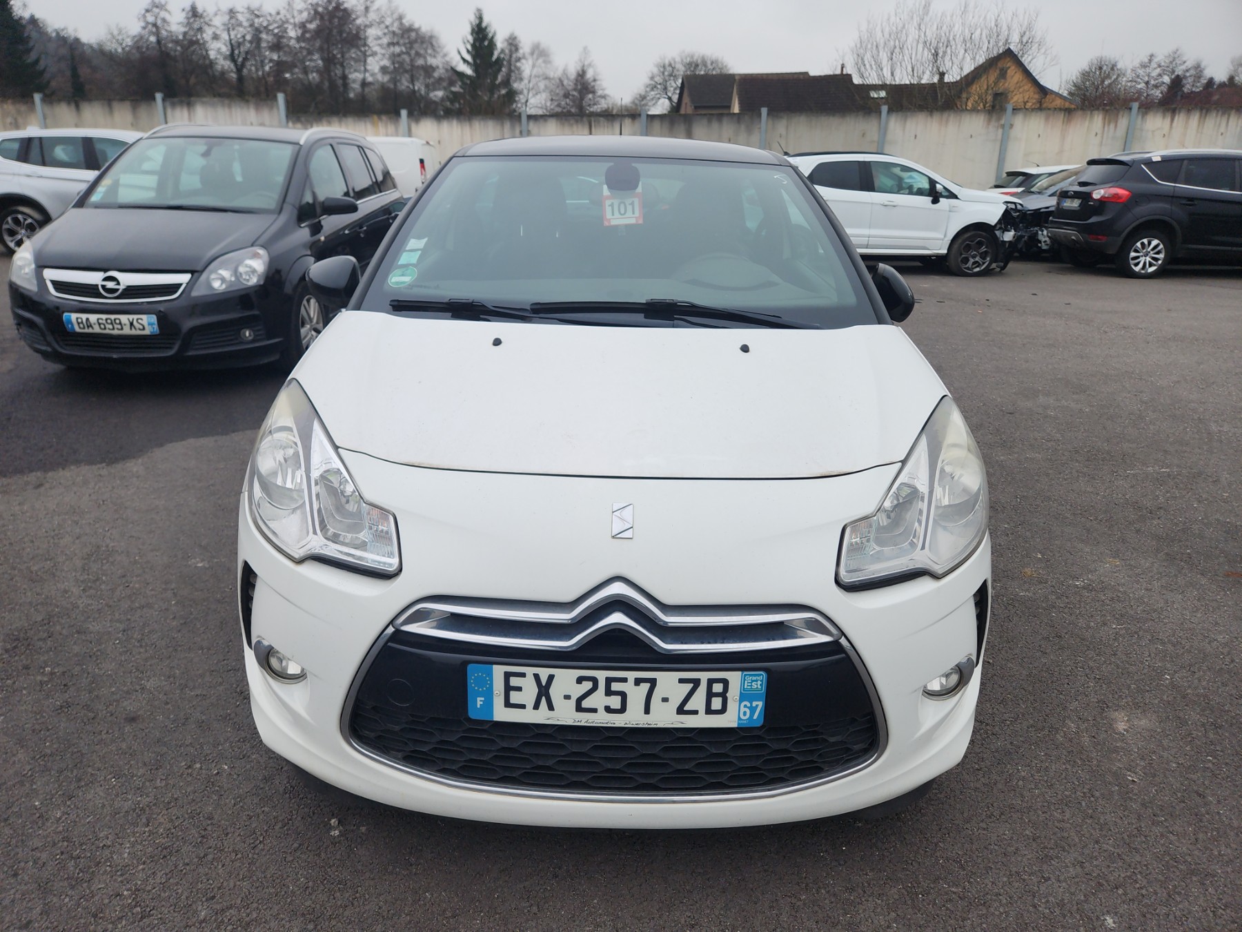Feu diurne avant gauche pour CITROEN DS3 PHASE 1 Feu diurne avant gauche pour CITROEN DS3 PHASE 1
