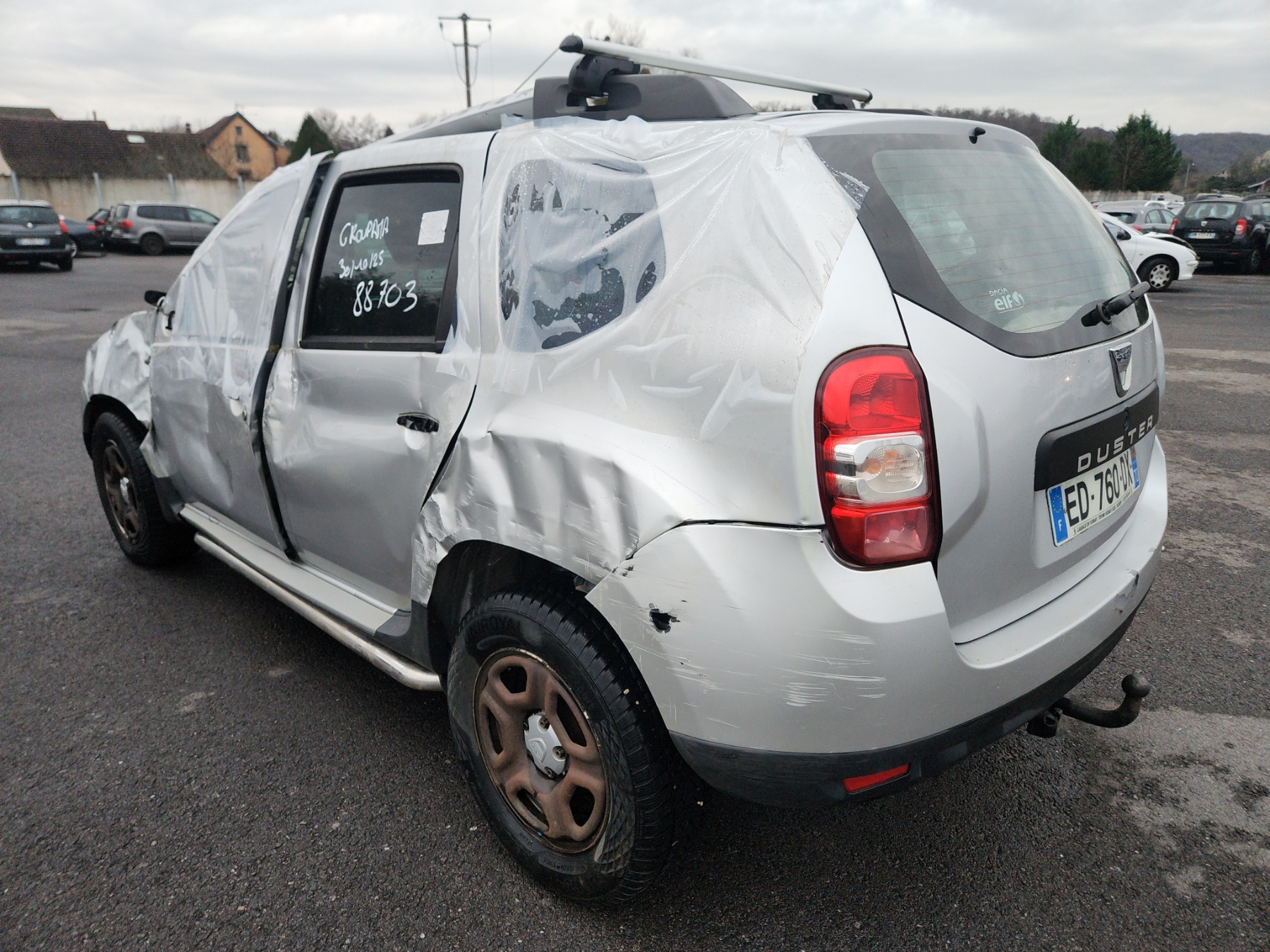 Attelage (boule de remorquage) pour DACIA DUSTER 1 PHASE 2 Attelage (boule de remorquage) pour DACIA DUSTER 1 PHASE 2