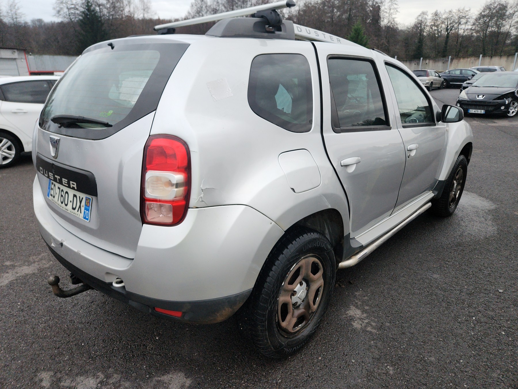 Attelage (boule de remorquage) pour DACIA DUSTER 1 PHASE 2 Attelage (boule de remorquage) pour DACIA DUSTER 1 PHASE 2