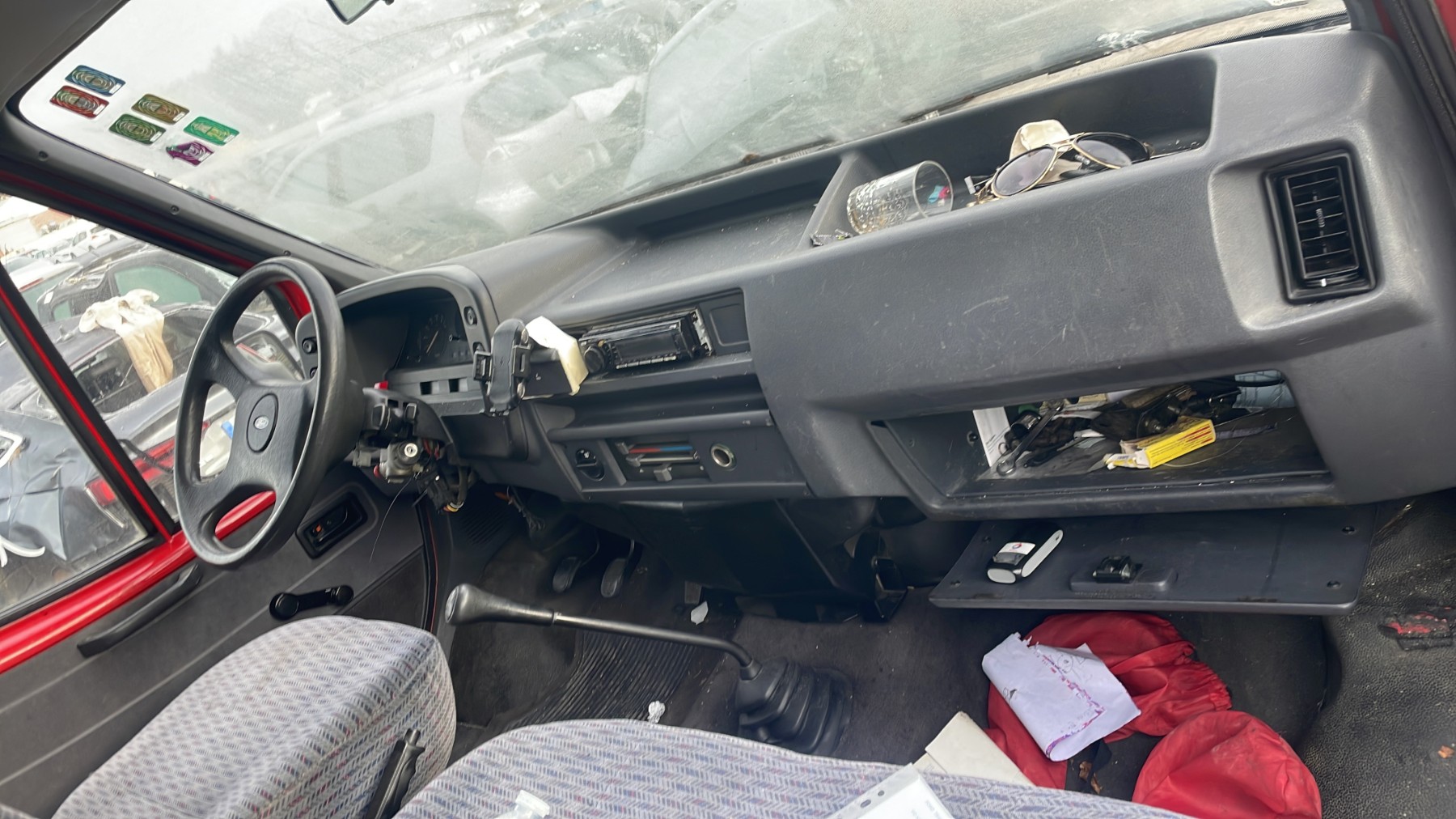 Optique avant principal droit (feux)(phare) pour FORD TRANSIT 2 PHASE 2 Optique avant principal droit (feux)(phare) pour FORD TRANSIT 2 PHASE 2
