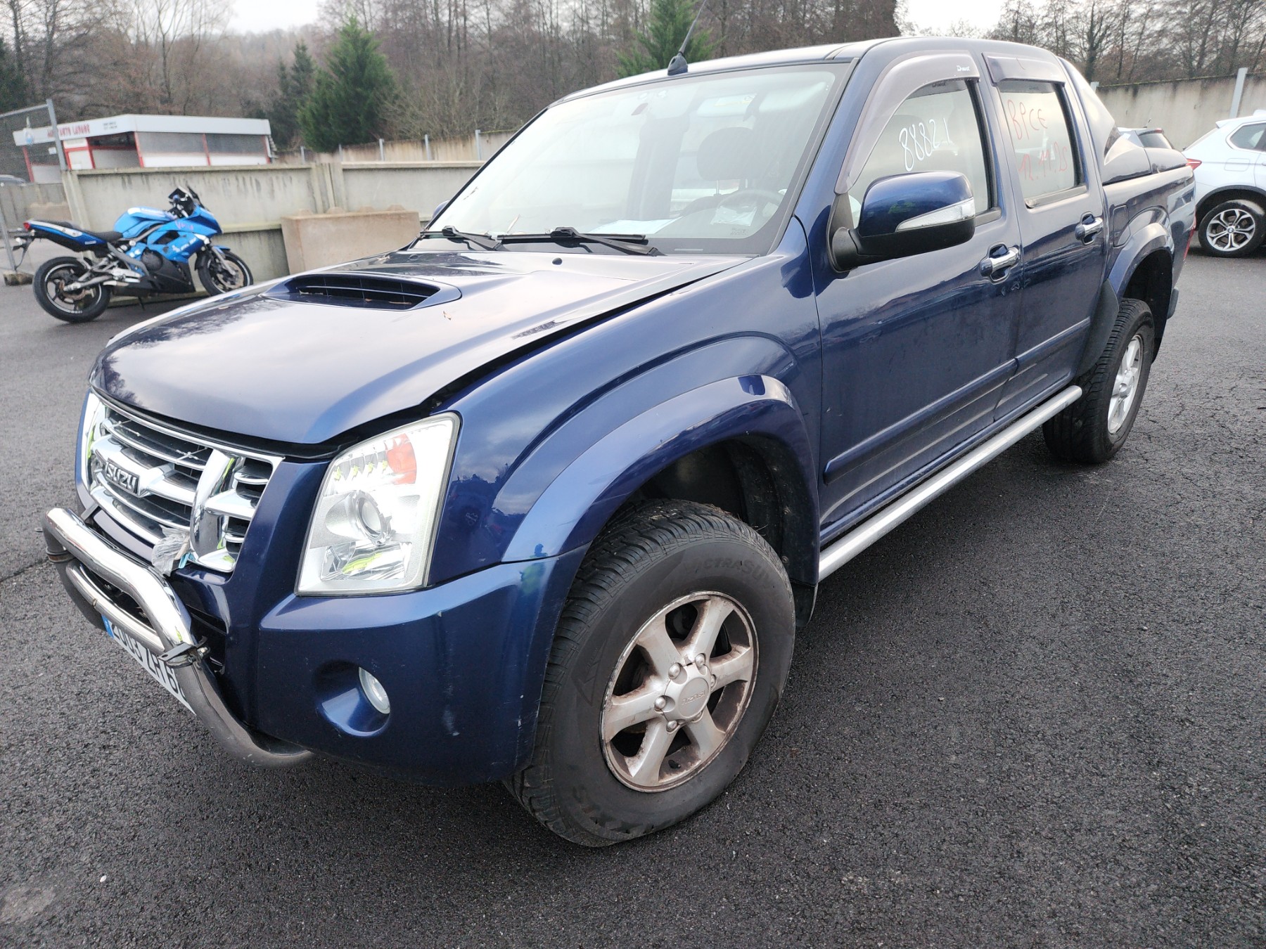 Aile avant gauche pour ISUZU D-MAX 1 PHASE 2 Aile avant gauche pour ISUZU D-MAX 1 PHASE 2