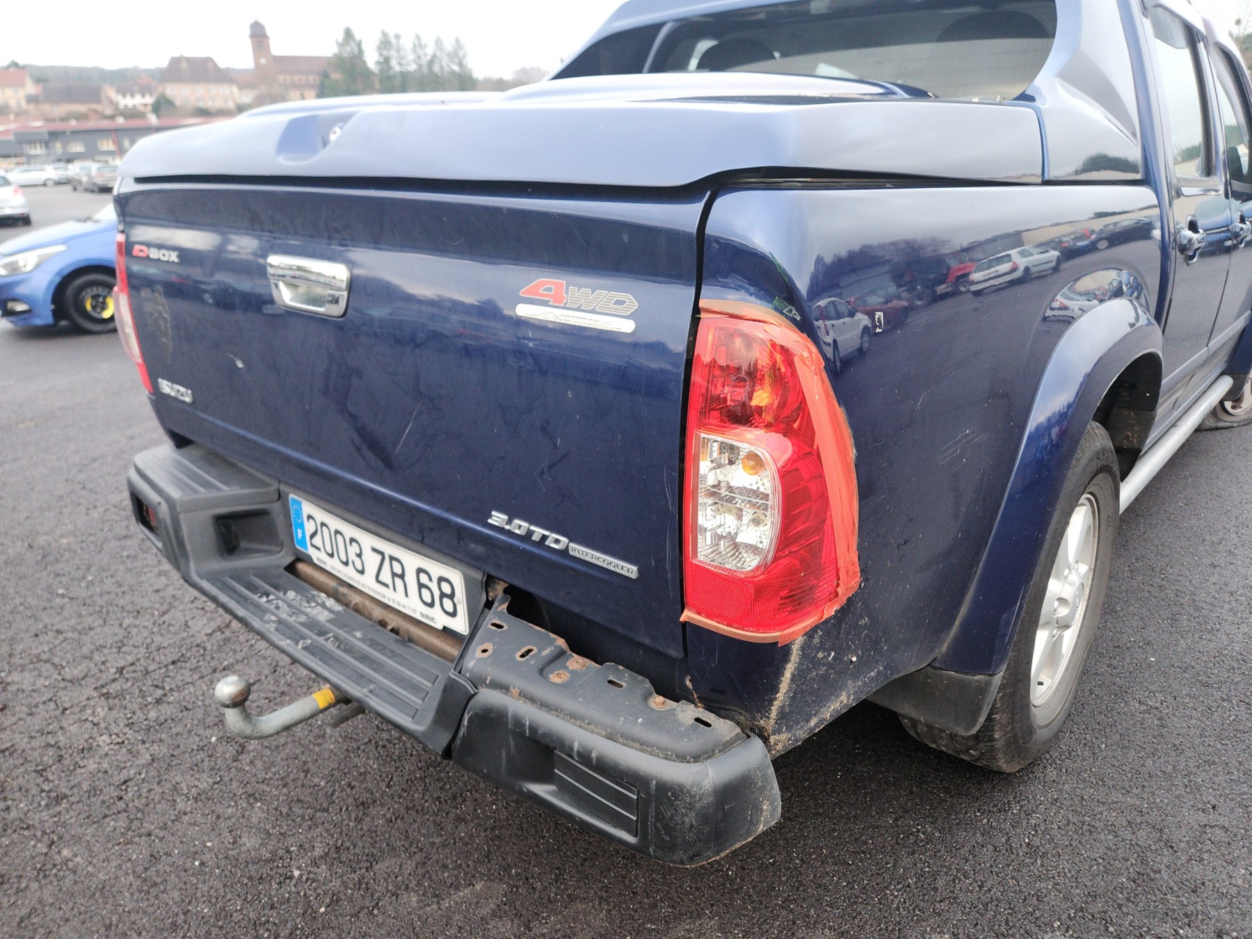 Aile avant gauche pour ISUZU D-MAX 1 PHASE 2 Aile avant gauche pour ISUZU D-MAX 1 PHASE 2
