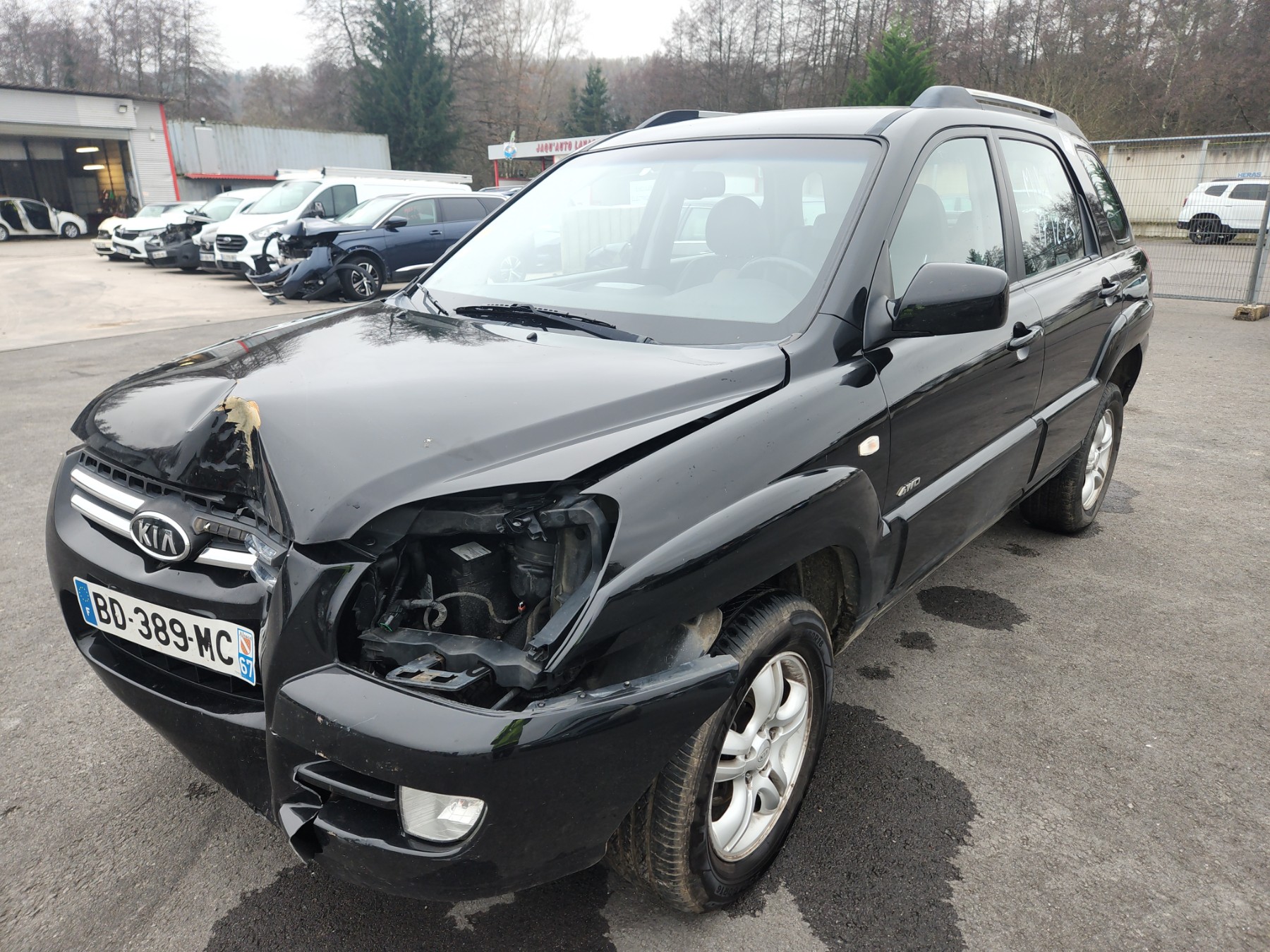 Triangle avant gauche pour KIA SPORTAGE 2 PHASE 1 Triangle avant gauche pour KIA SPORTAGE 2 PHASE 1
