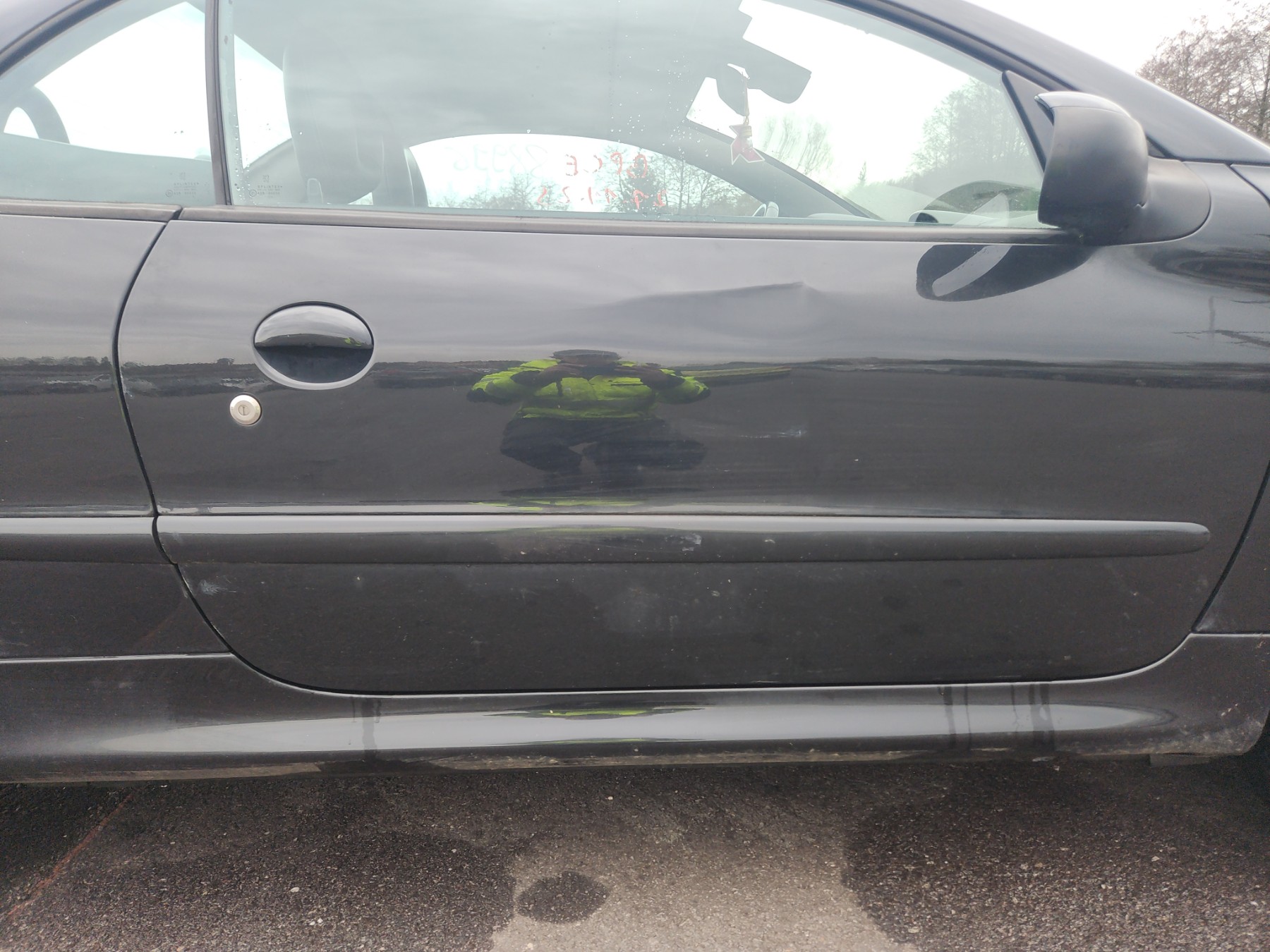 Feu arriere principal droit (feux) pour PEUGEOT 206 PHASE 2 CABRIOLET Feu arriere principal droit (feux) pour PEUGEOT 206 PHASE 2 CABRIOLET