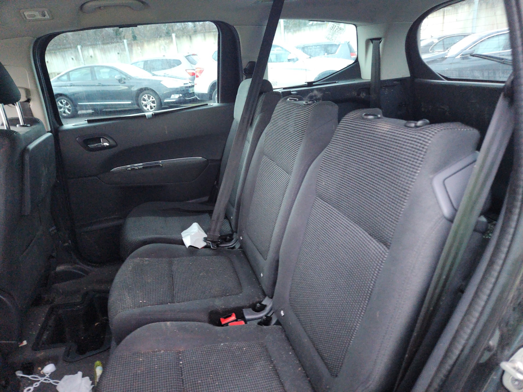 Amortisseur avant gauche pour PEUGEOT 5008 1 PHASE 1 Amortisseur avant gauche pour PEUGEOT 5008 1 PHASE 1