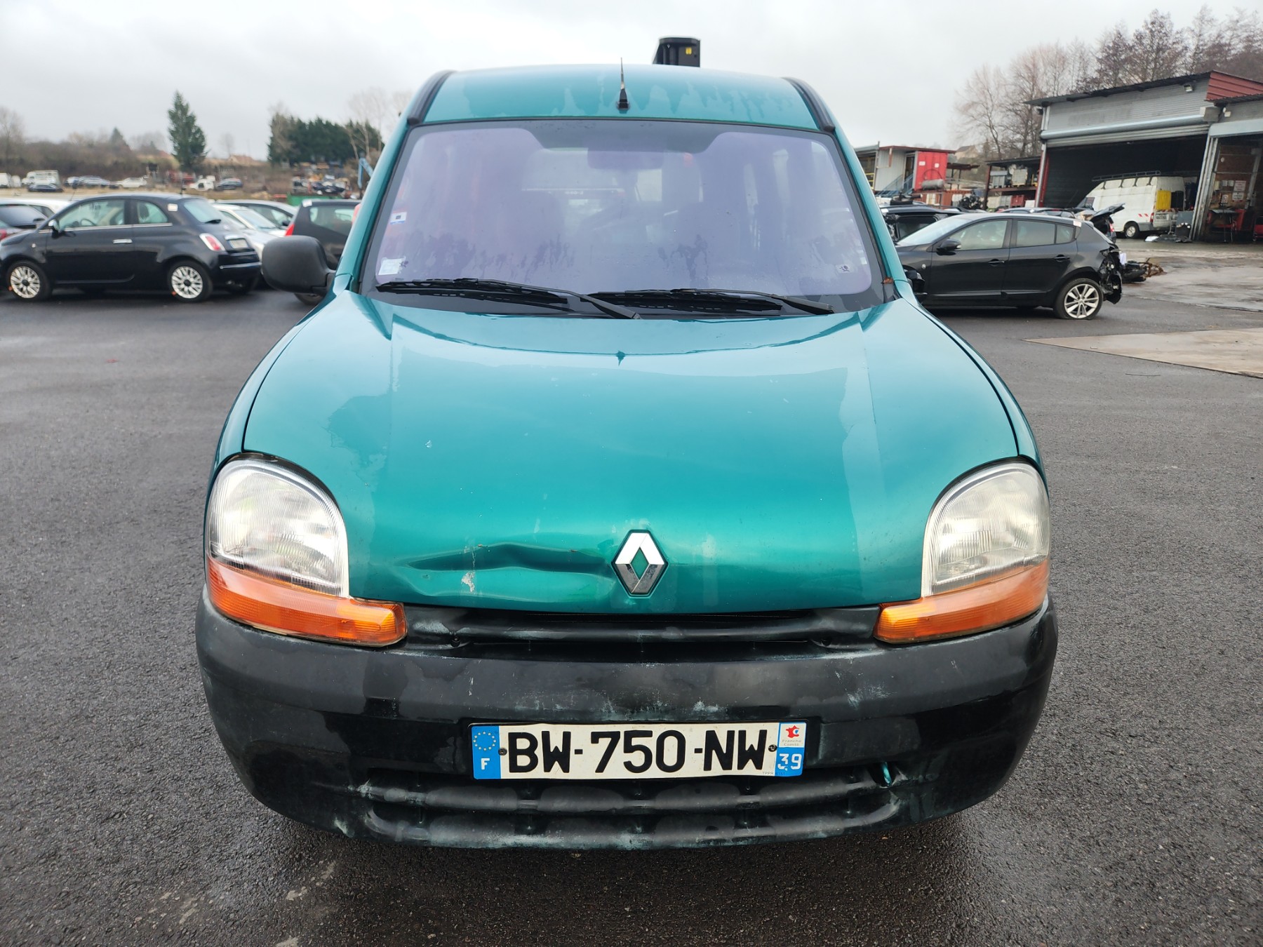Pare choc arriere pour RENAULT KANGOO 1 PHASE 1 Pare choc arriere pour RENAULT KANGOO 1 PHASE 1