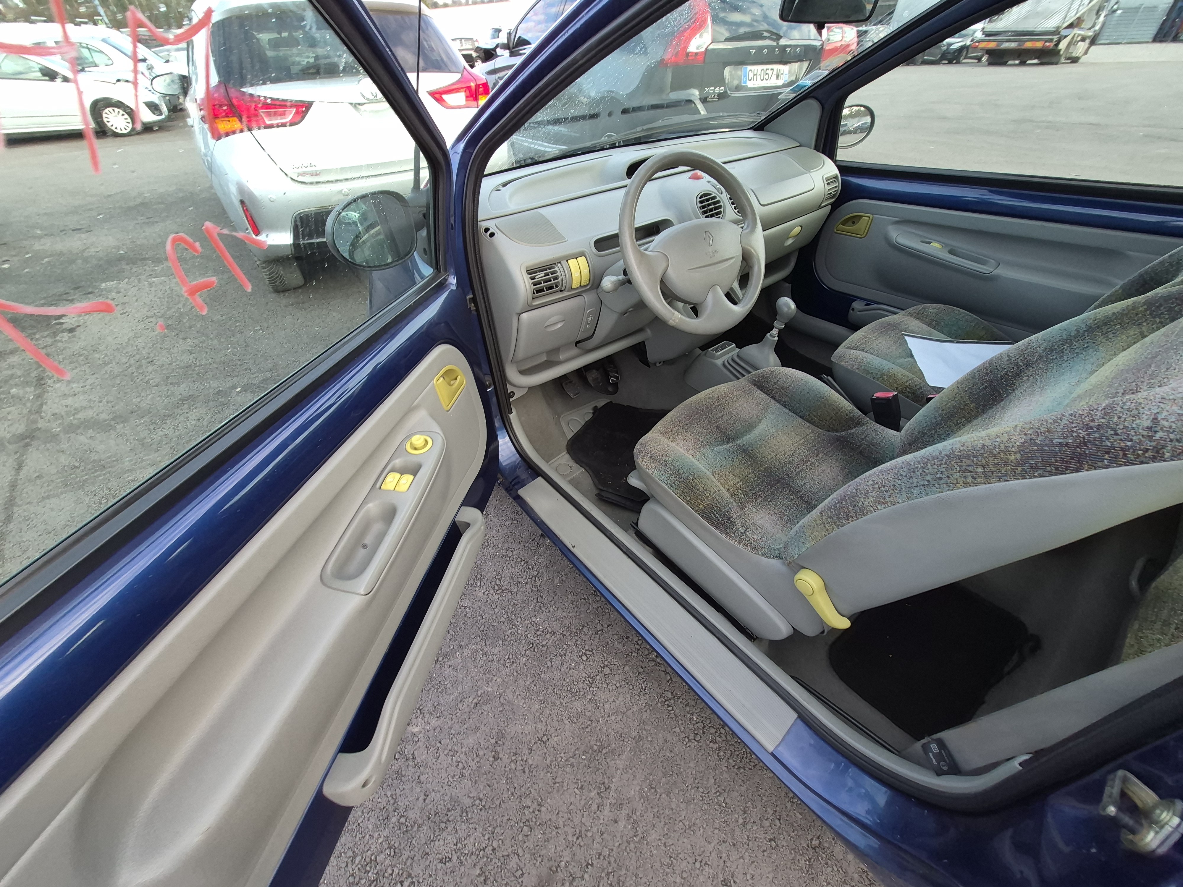 Feu arriere principal droit (feux) pour RENAULT TWINGO 1 PHASE 2 Feu arriere principal droit (feux) pour RENAULT TWINGO 1 PHASE 2