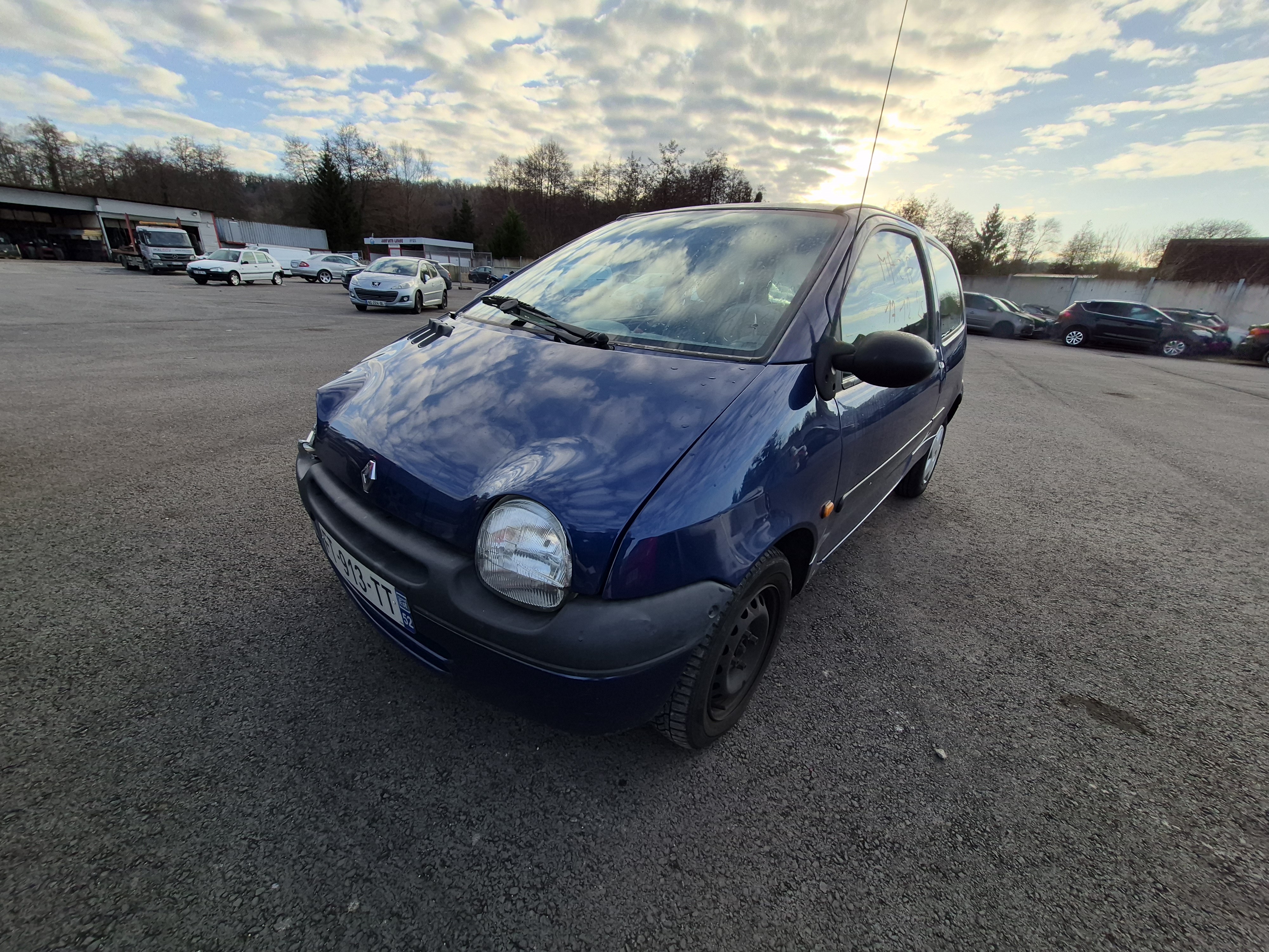Feu arriere principal droit (feux) pour RENAULT TWINGO 1 PHASE 2 Feu arriere principal droit (feux) pour RENAULT TWINGO 1 PHASE 2